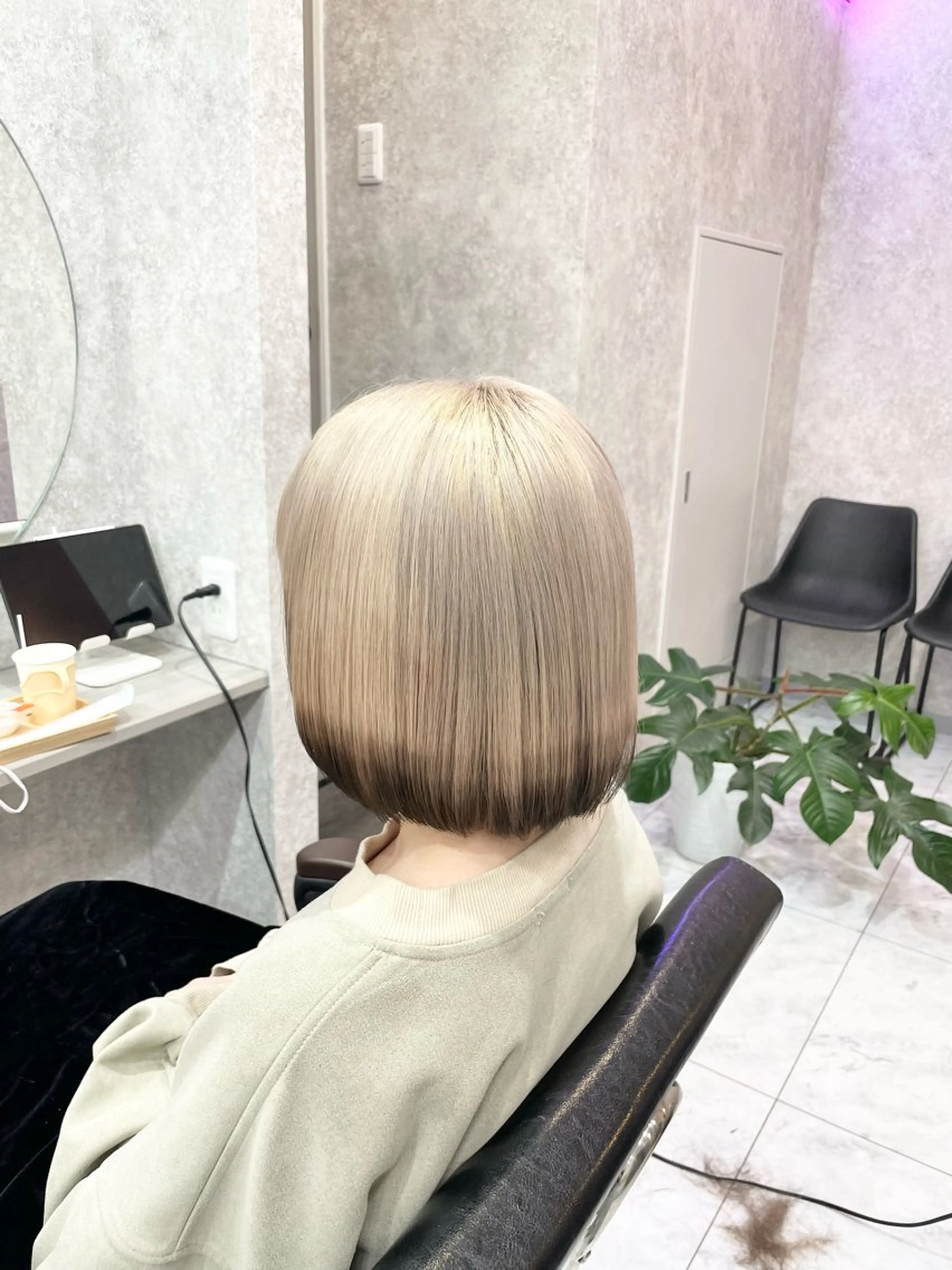 ショート 🦋ハイトーン🦋 石山 希理🦋のヘアスタイル