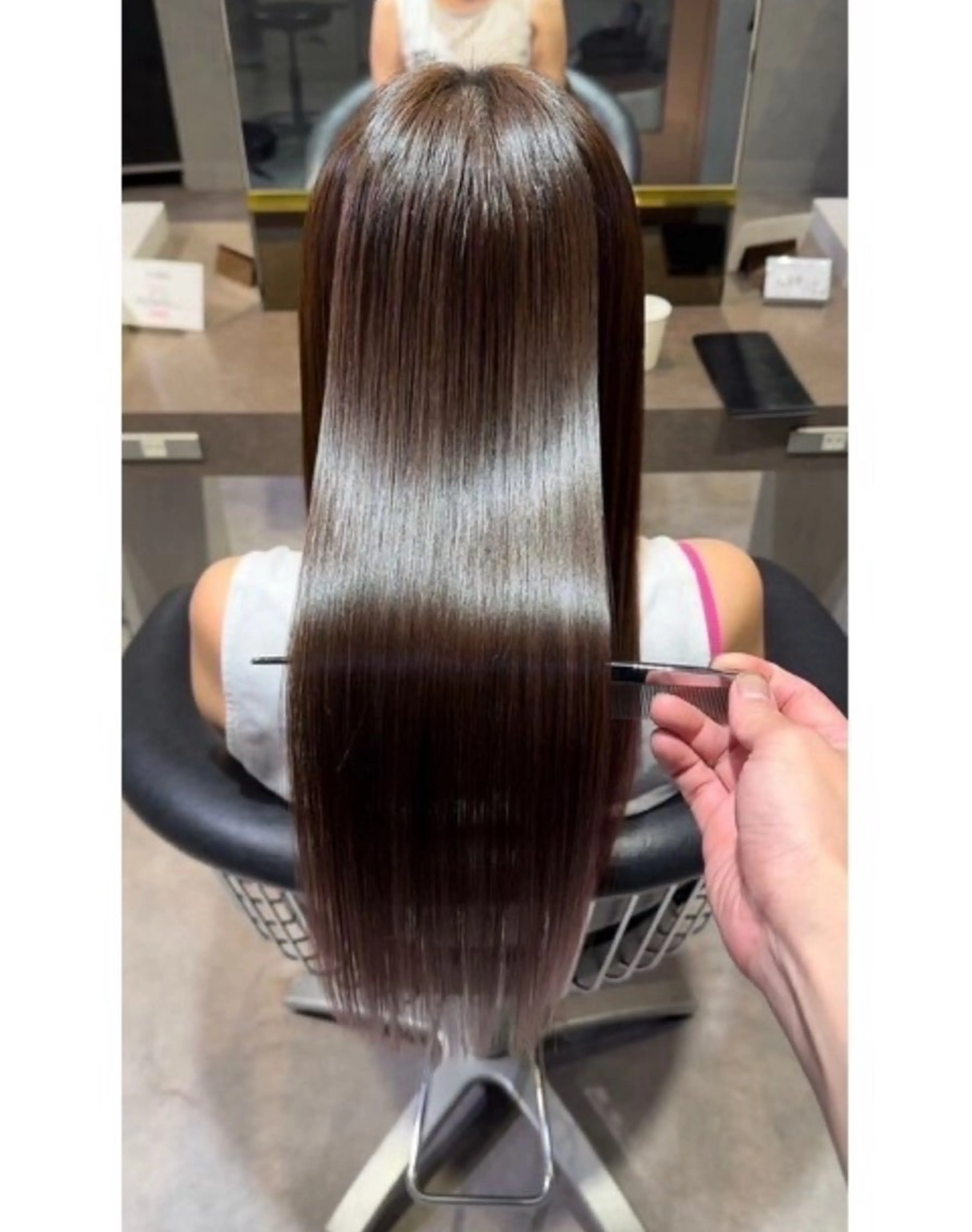 本日限定艶カラー  (時間の変更をお願いする場合があります宜しくお願い致します。)の写真