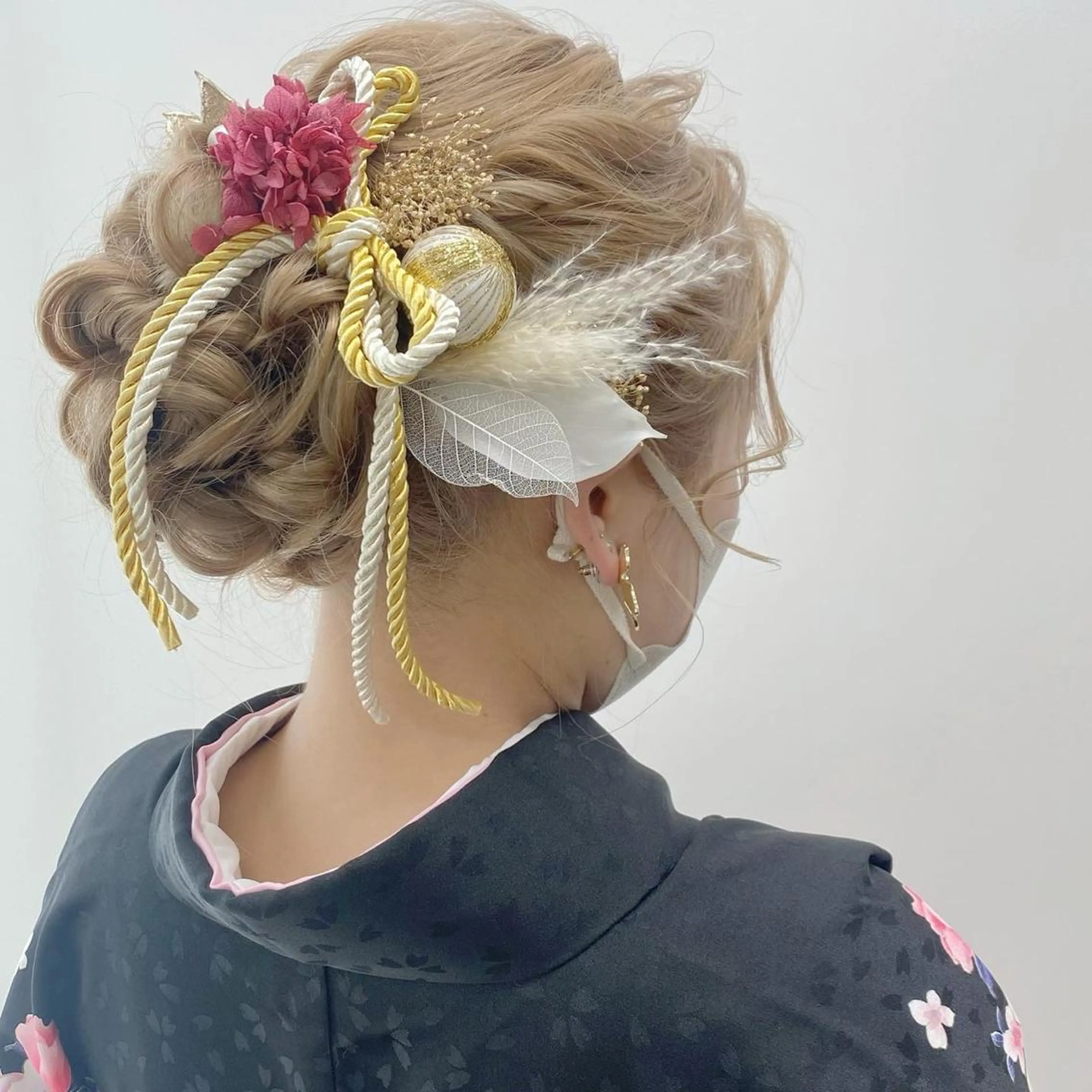 ヘアアレンジ 卒業式のヘアスタイル 着付け GRANLUSSO 〜グランルッソ駅前店所属・木口 嘉美のヘアスタイル