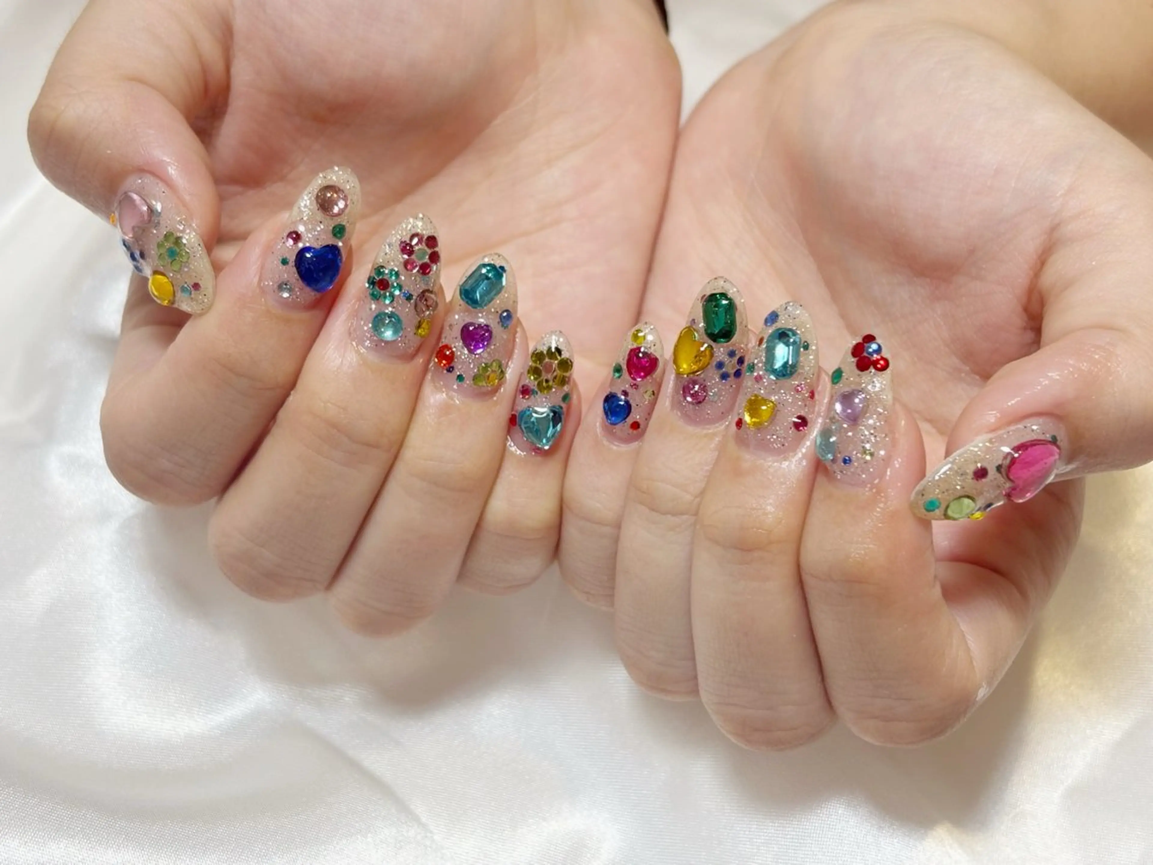 ネイル CHERIRU シェリルのネイルデザイン