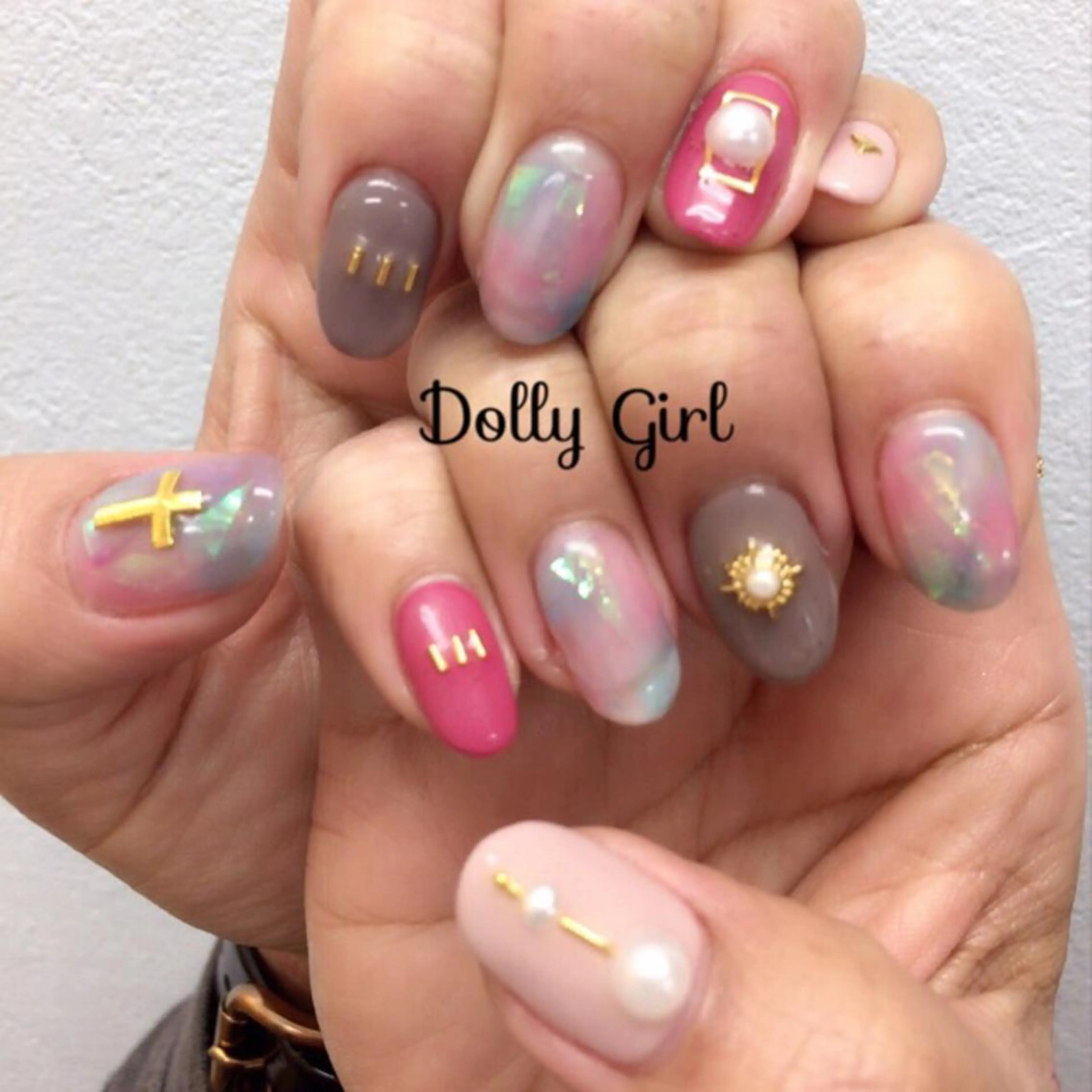 ネイル 個室ネイルサロンDolly  Girl〜ドーリーガール〜所属・DollyGirl KYOKOのネイルデザイン