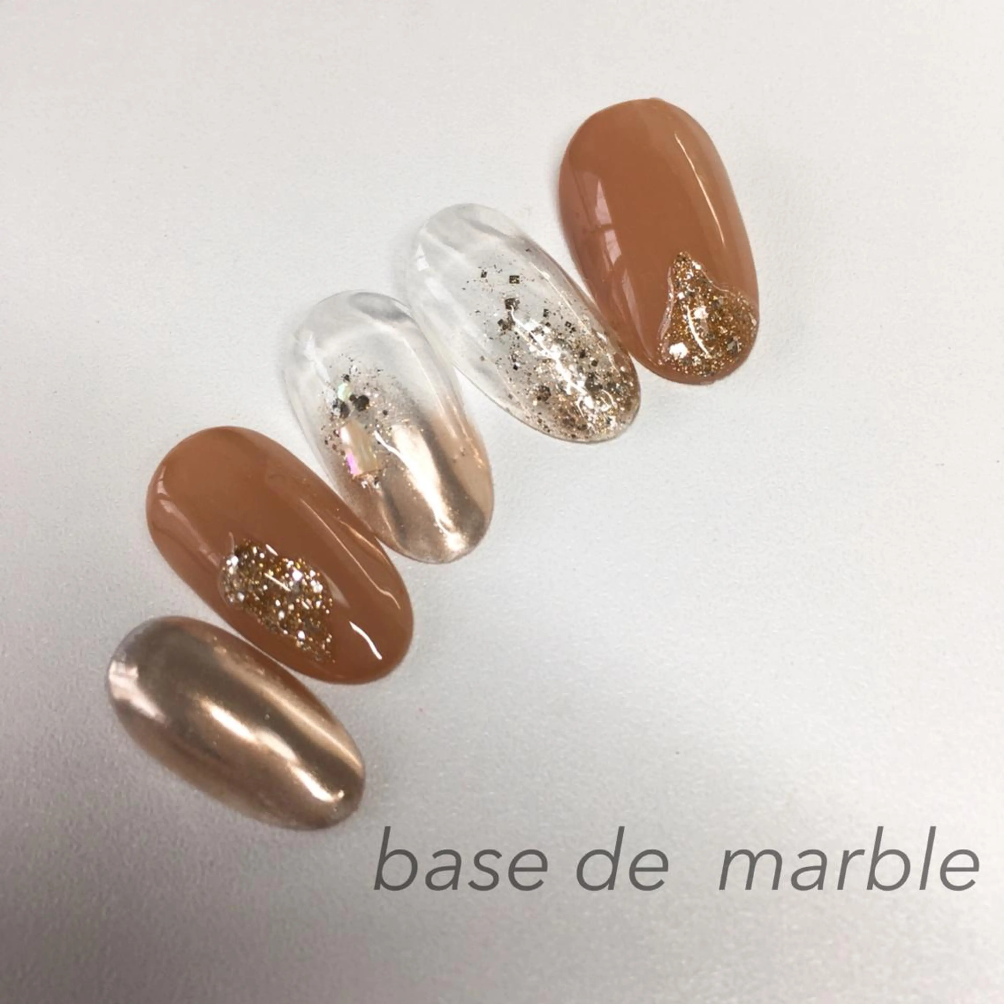 ネイル オモルフィ所属・カラーリスト marumoのヘアスタイル