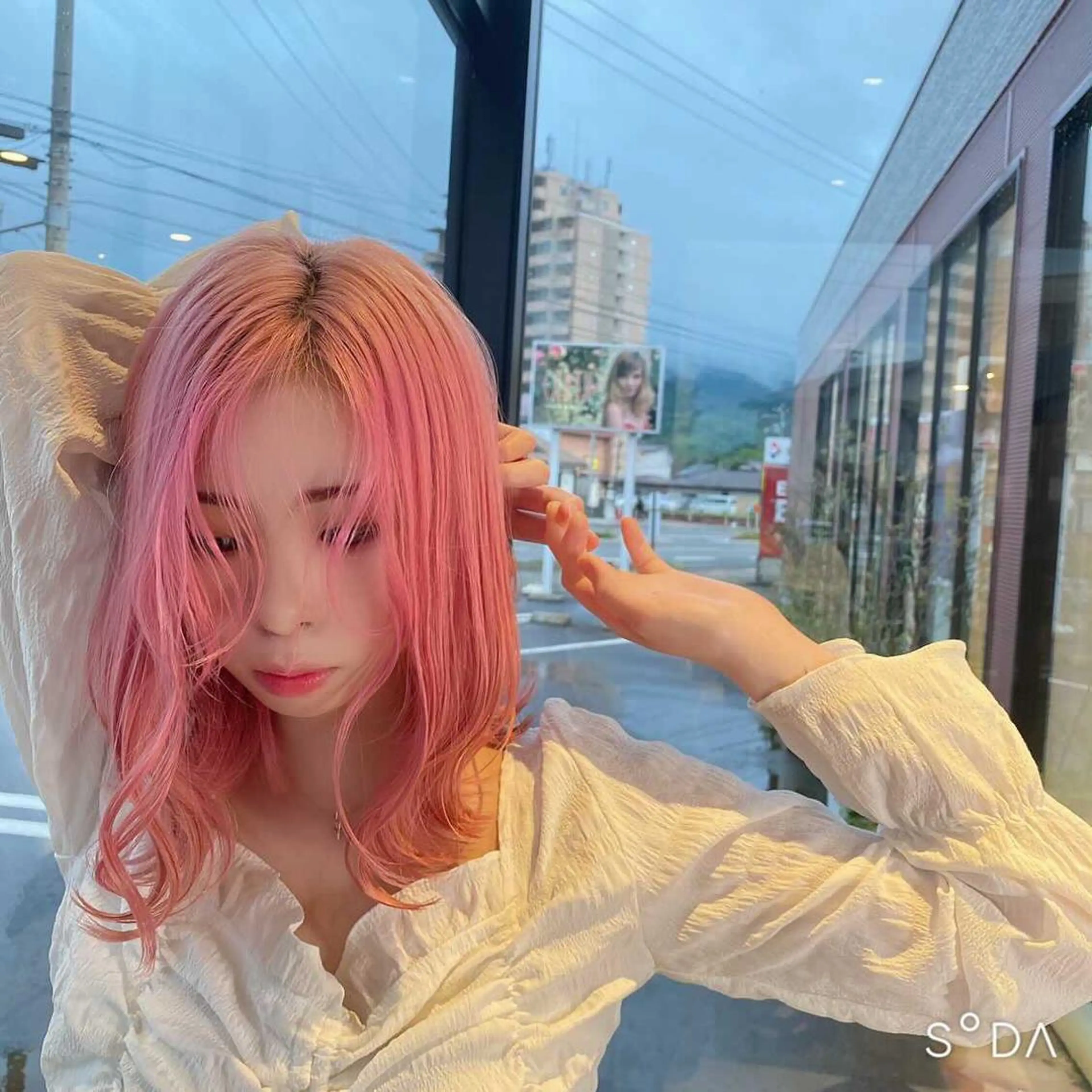 ミディアム カラー 山田 朝也のヘアスタイル