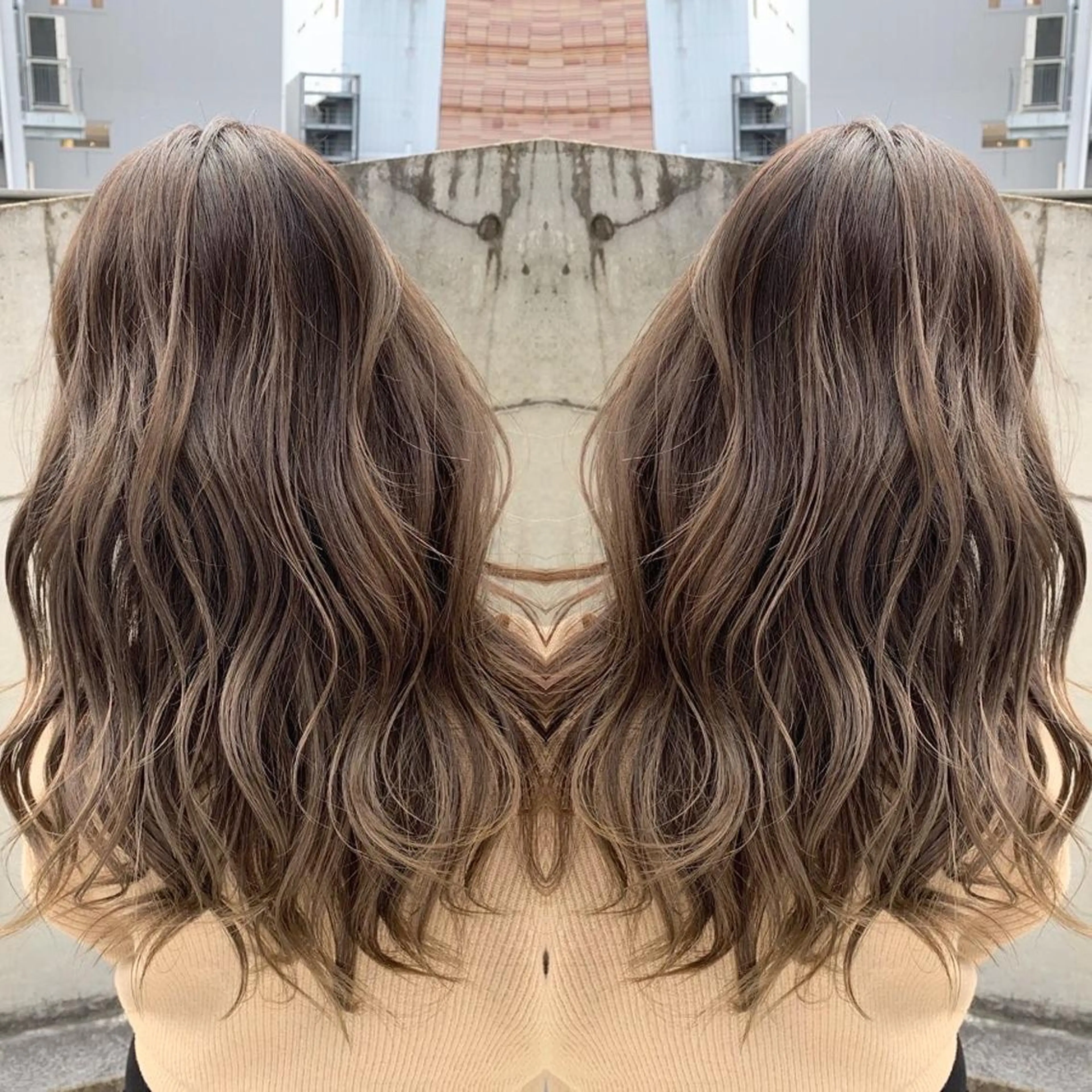 セミロング カラー バレイヤージュ レイヤーカット ヘアカラー トリートメント STELLA所属・心斎橋なんば 大野竜輝のヘアスタイル