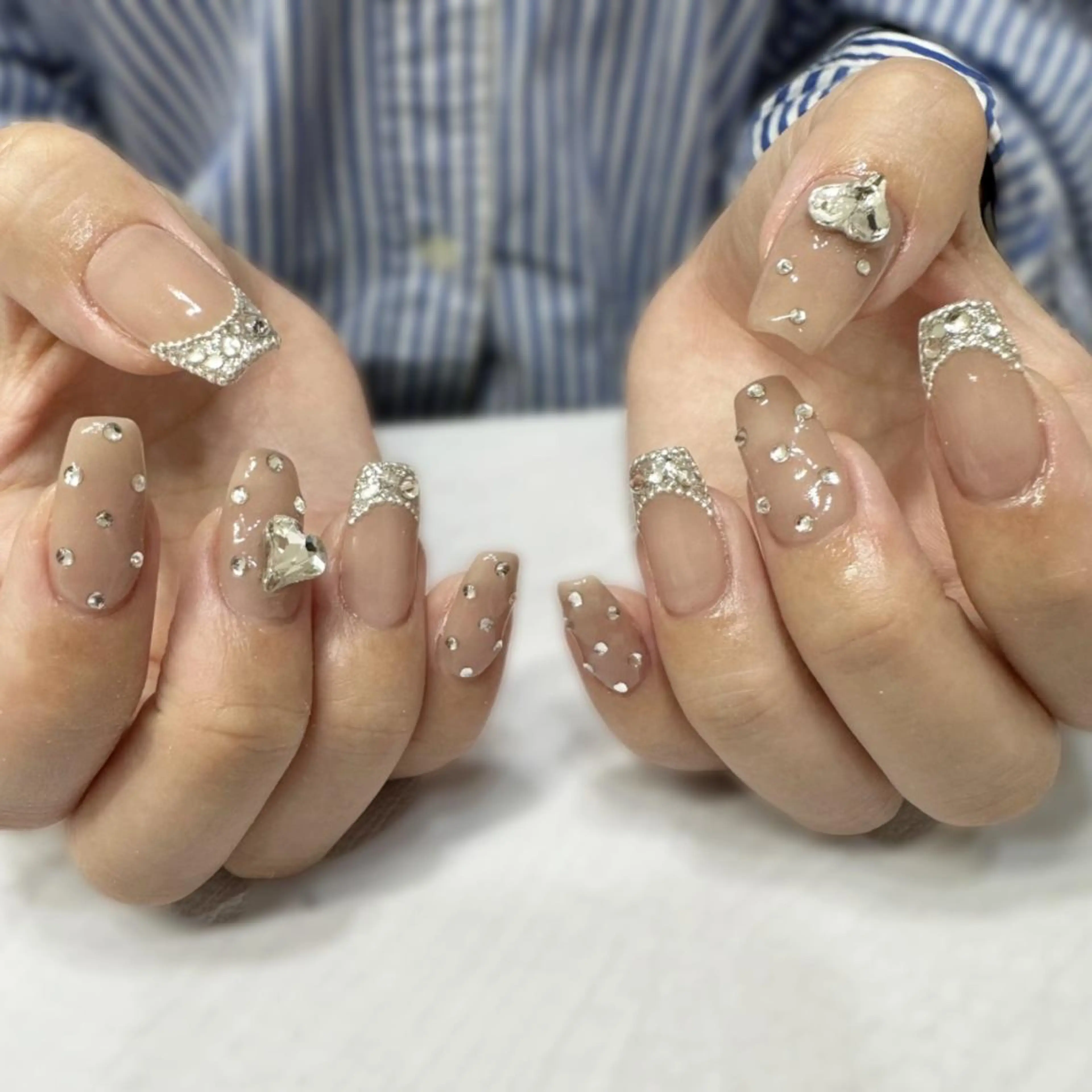 ネイル 持ち込み ハンドネイル Azusa アズサのネイルデザイン