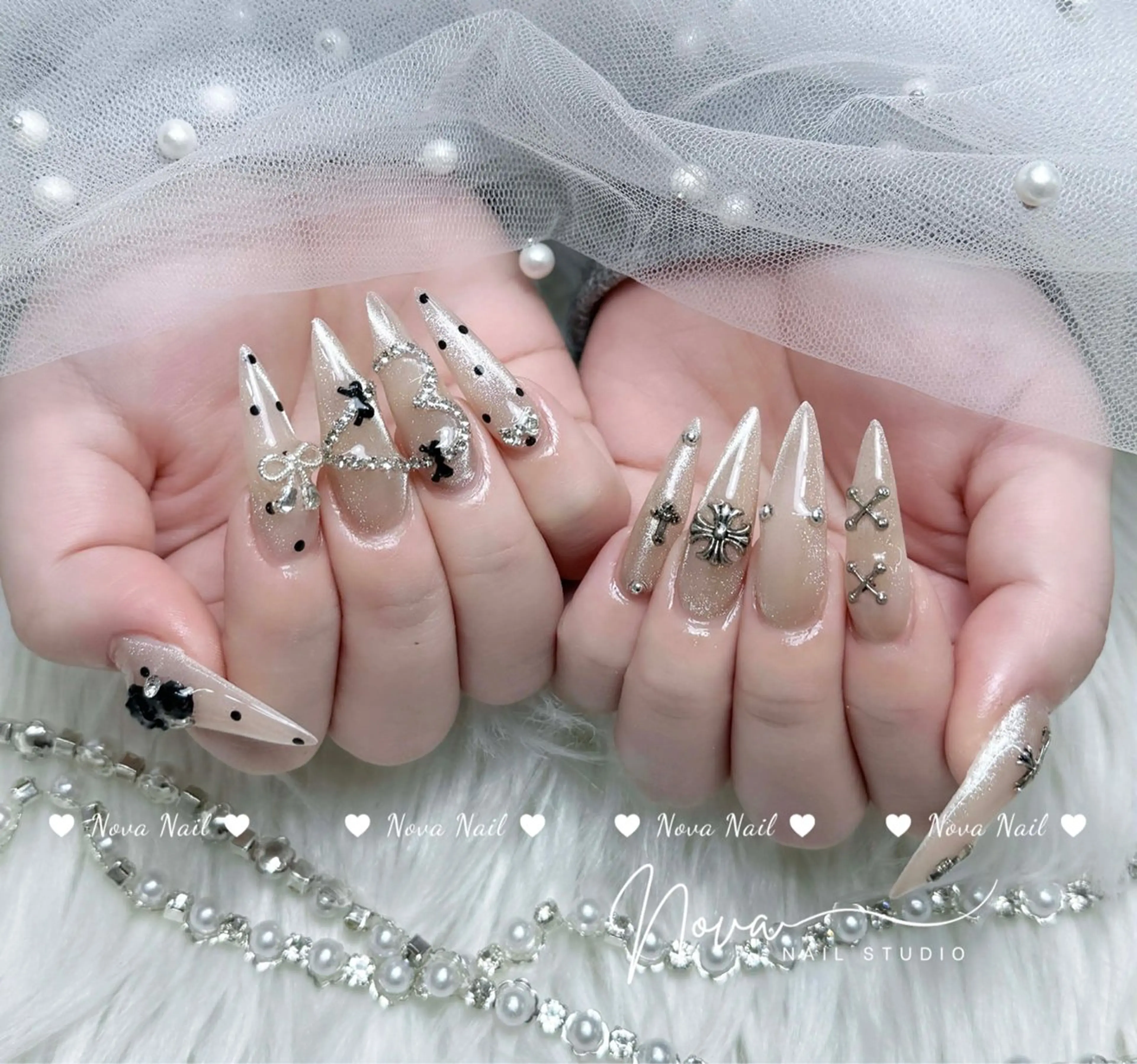 ネイル ハンドネイル ハンドケア Nova Nail Nambaのネイルデザイン