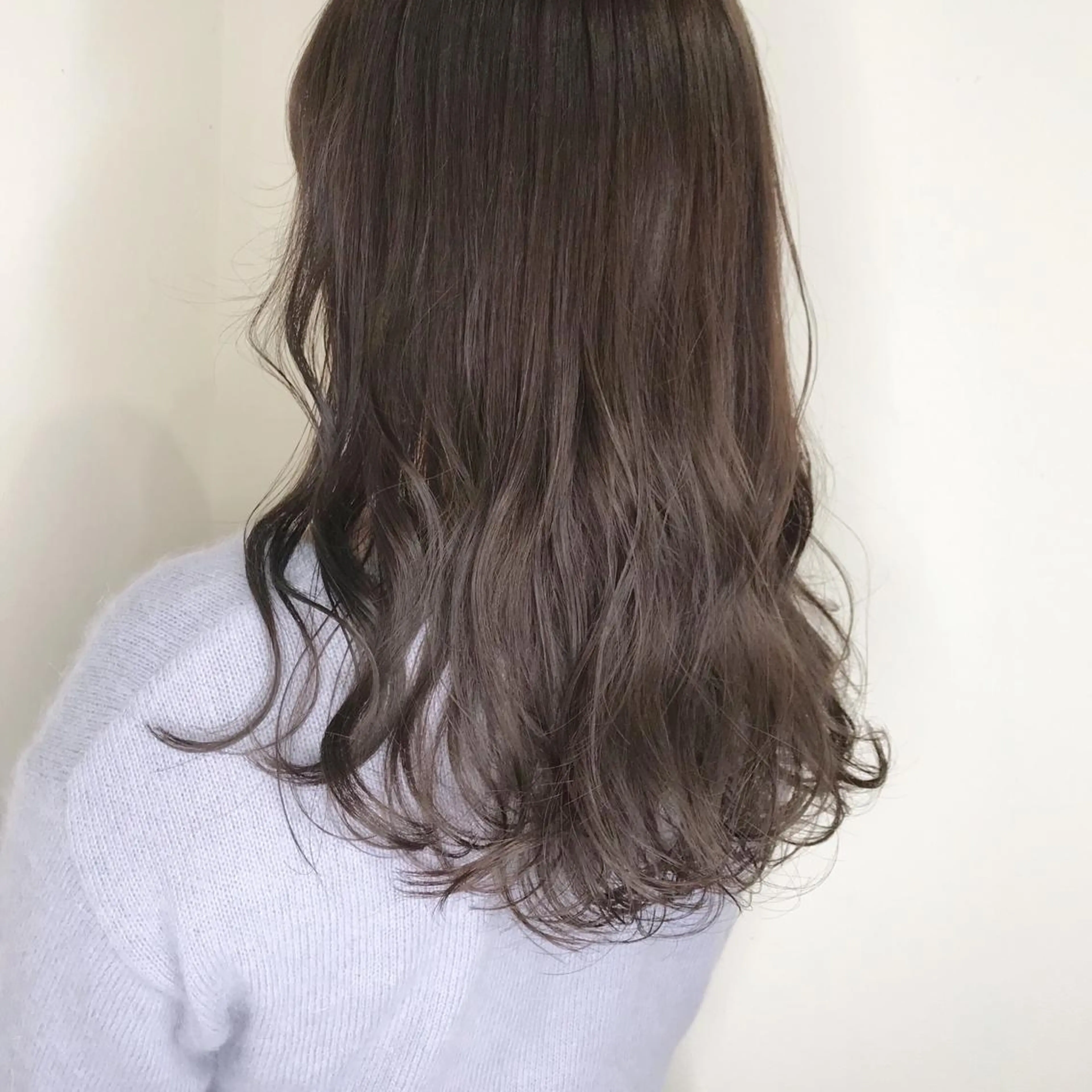 ロング カラー ブラウンカラー くすみブラウン ヘアカラー 似合わせ提案サラ艶♡ 彩華のヘアスタイル