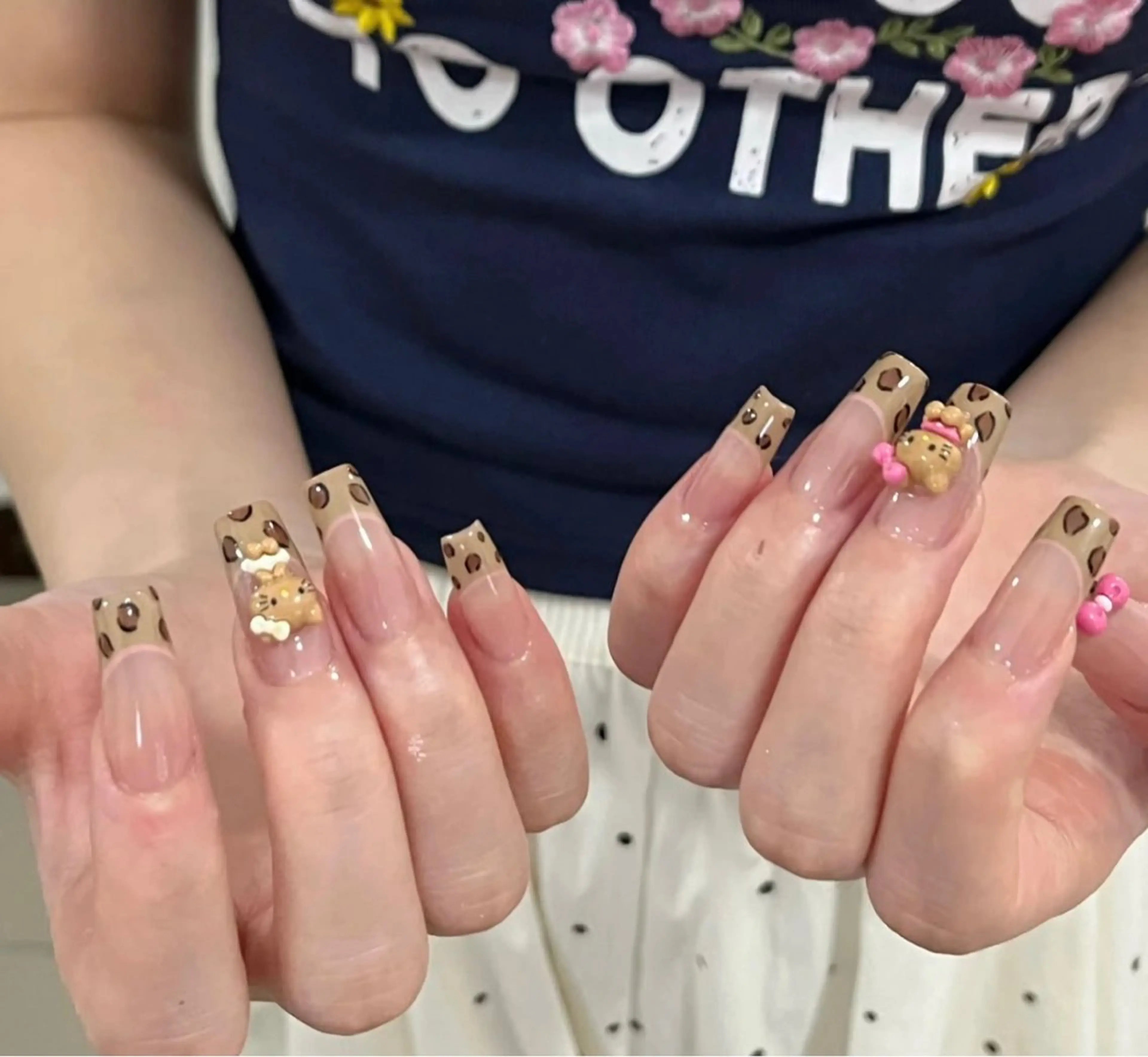 ネイル ハンドネイル ハンドケア 🍑 momo_nailのネイルデザイン
