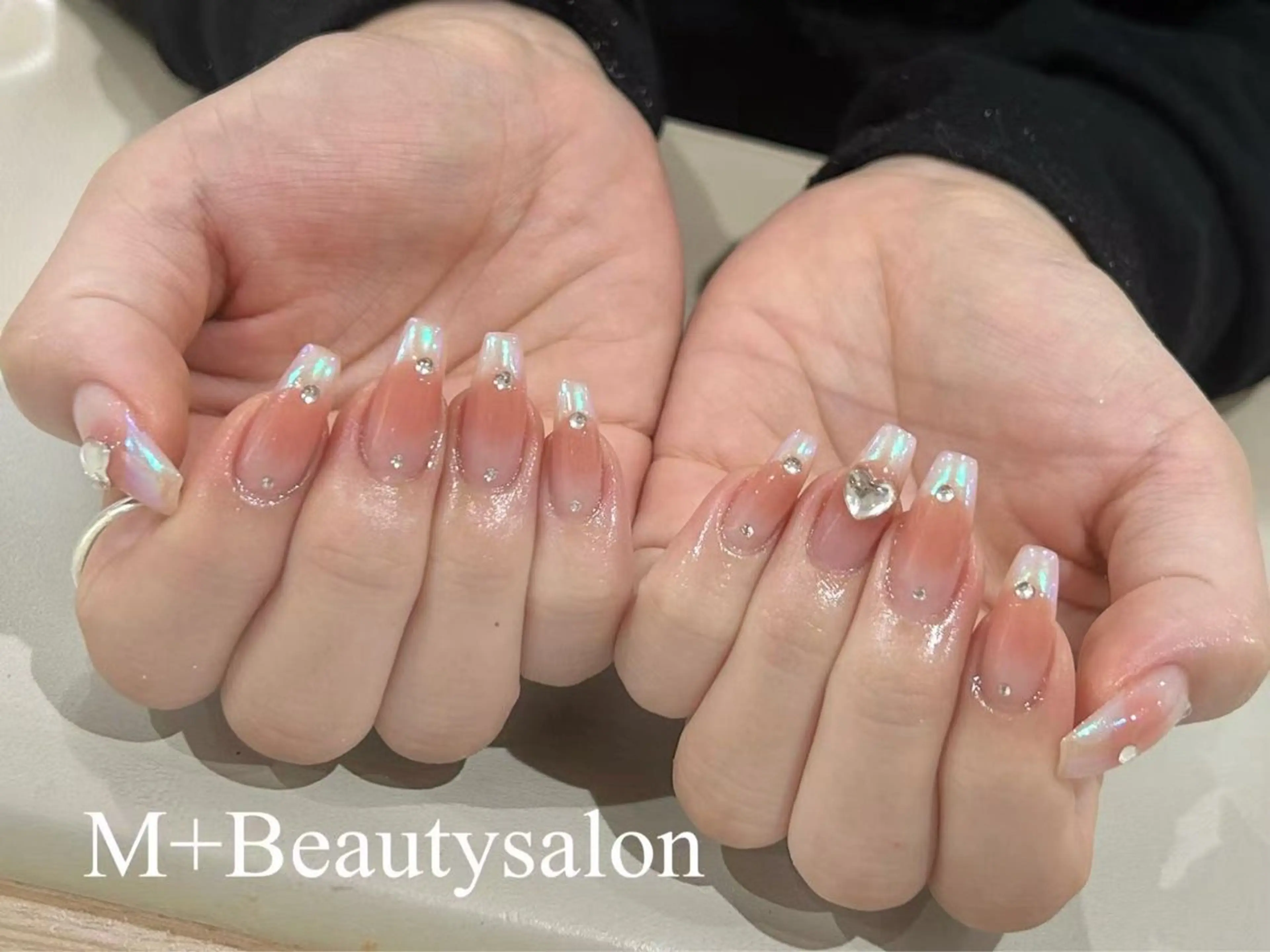 ネイル M+  Beauty Salonのネイルデザイン