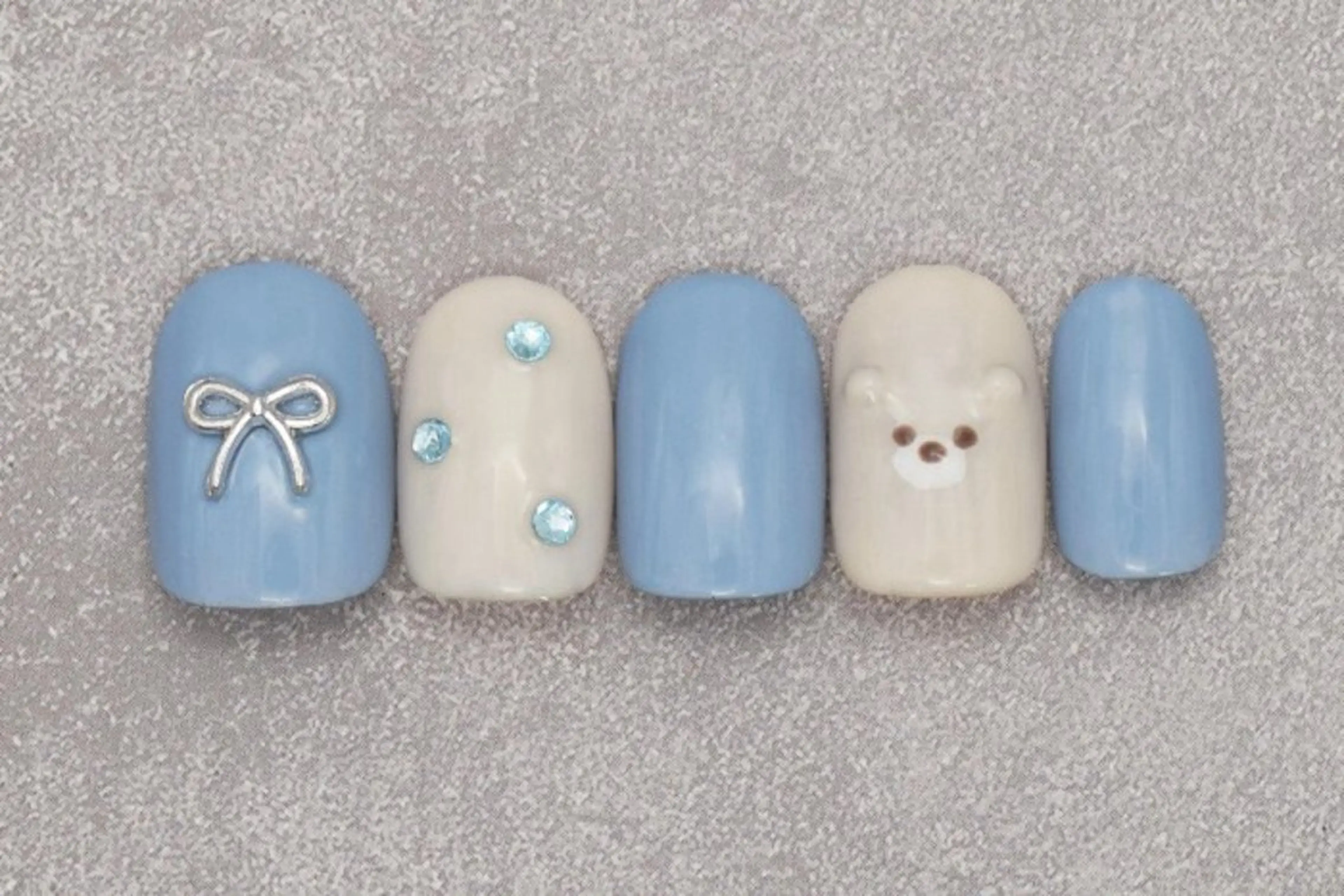 ネイル 長谷川 美穂のネイルデザイン