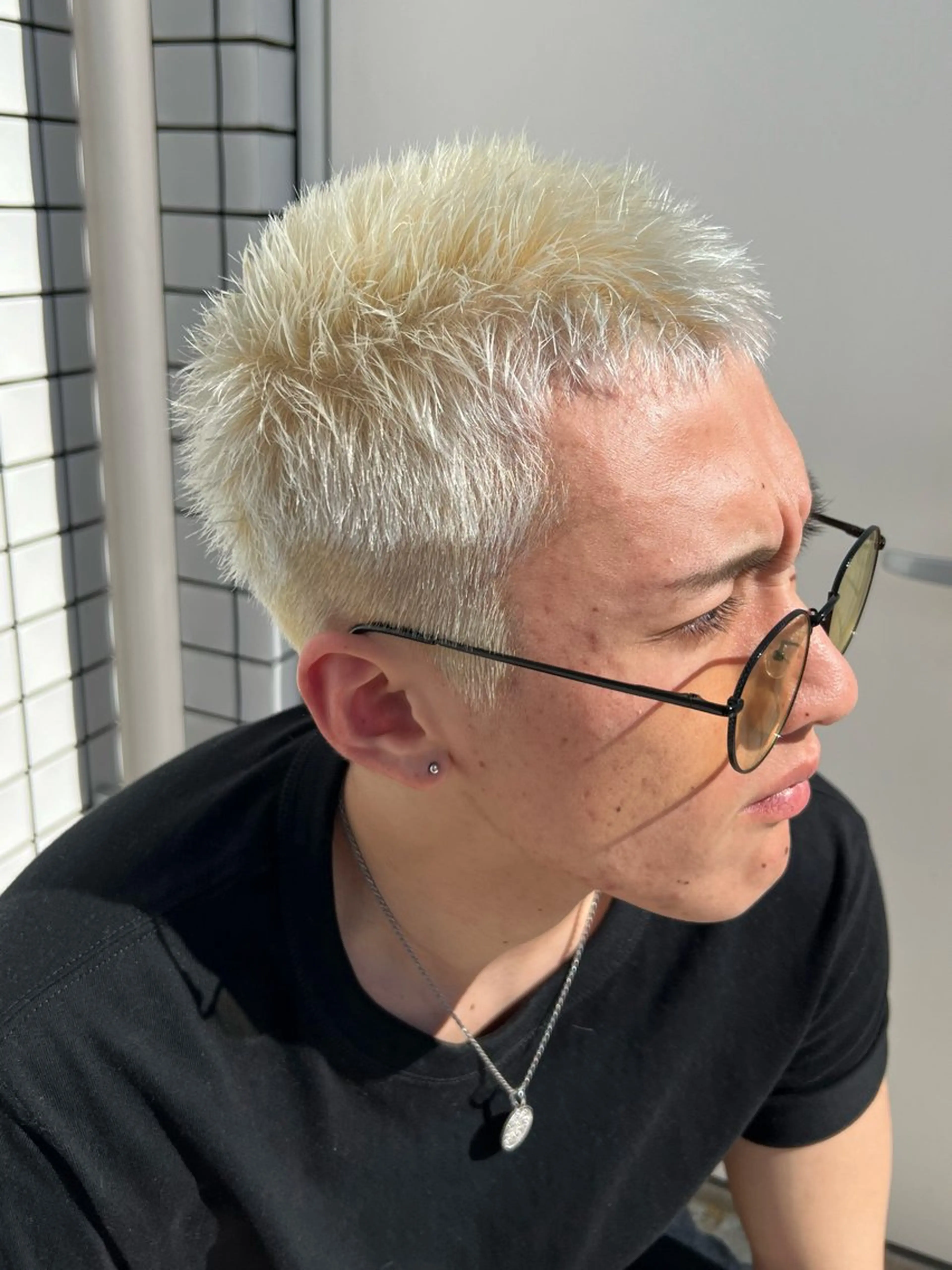 カラー ブリーチ ✨メンズカット海老名 No.1/上田琉翔✨のヘアスタイル