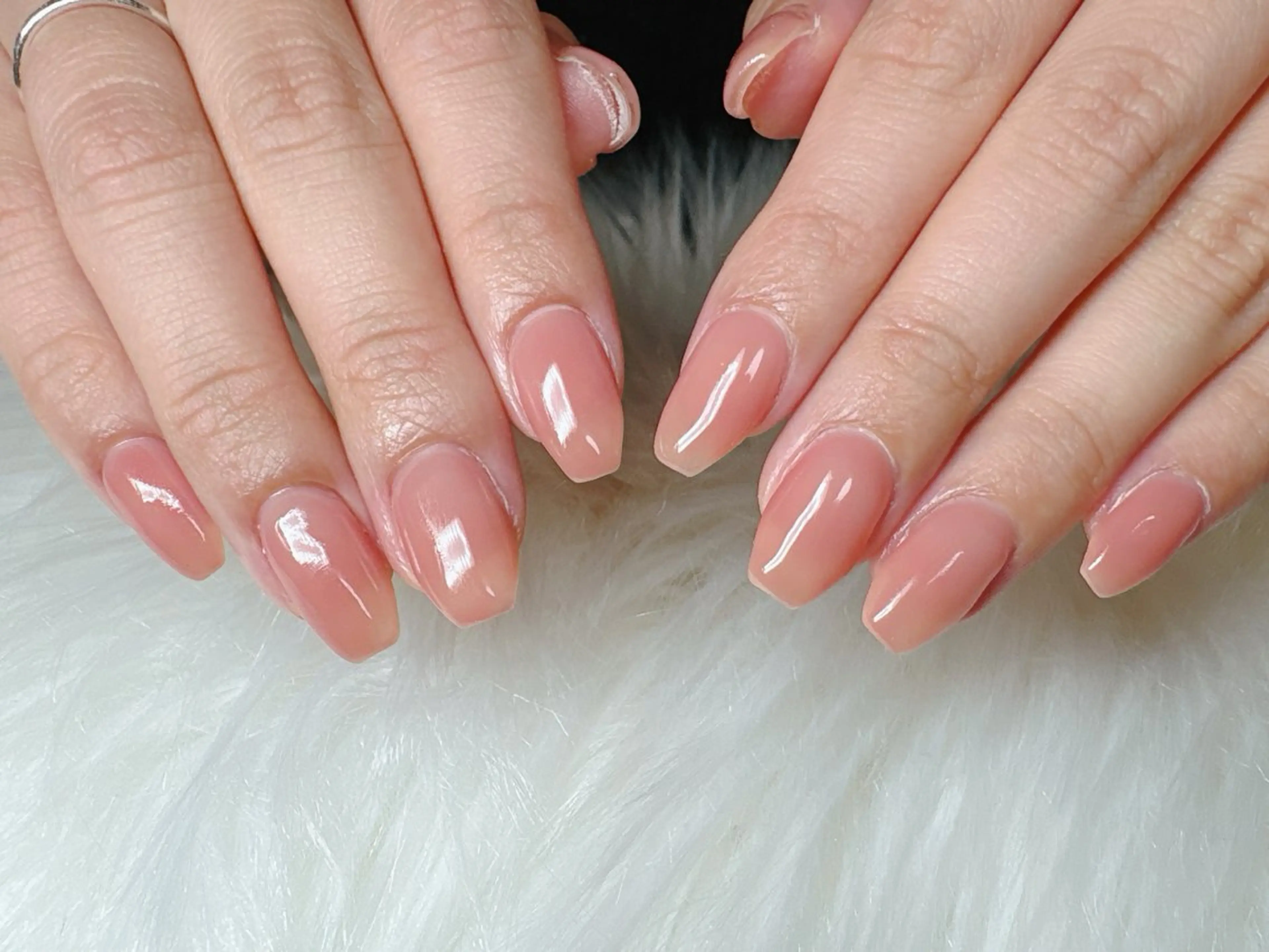 ネイル ECLAT エクラ所属・寺山 千鶴のネイルデザイン