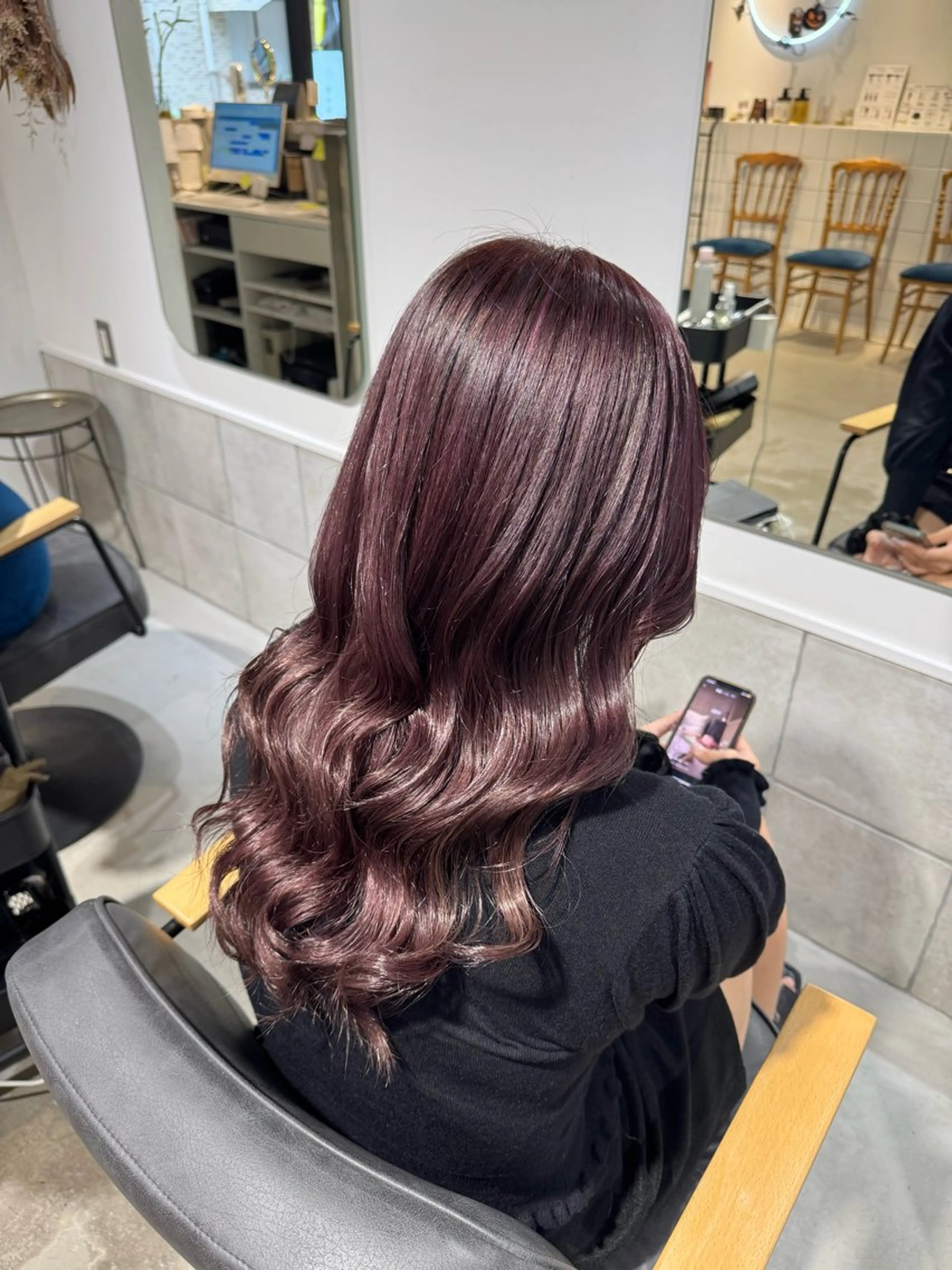 ロング カラー ヘアカラー わださこ ひなこのヘアスタイル