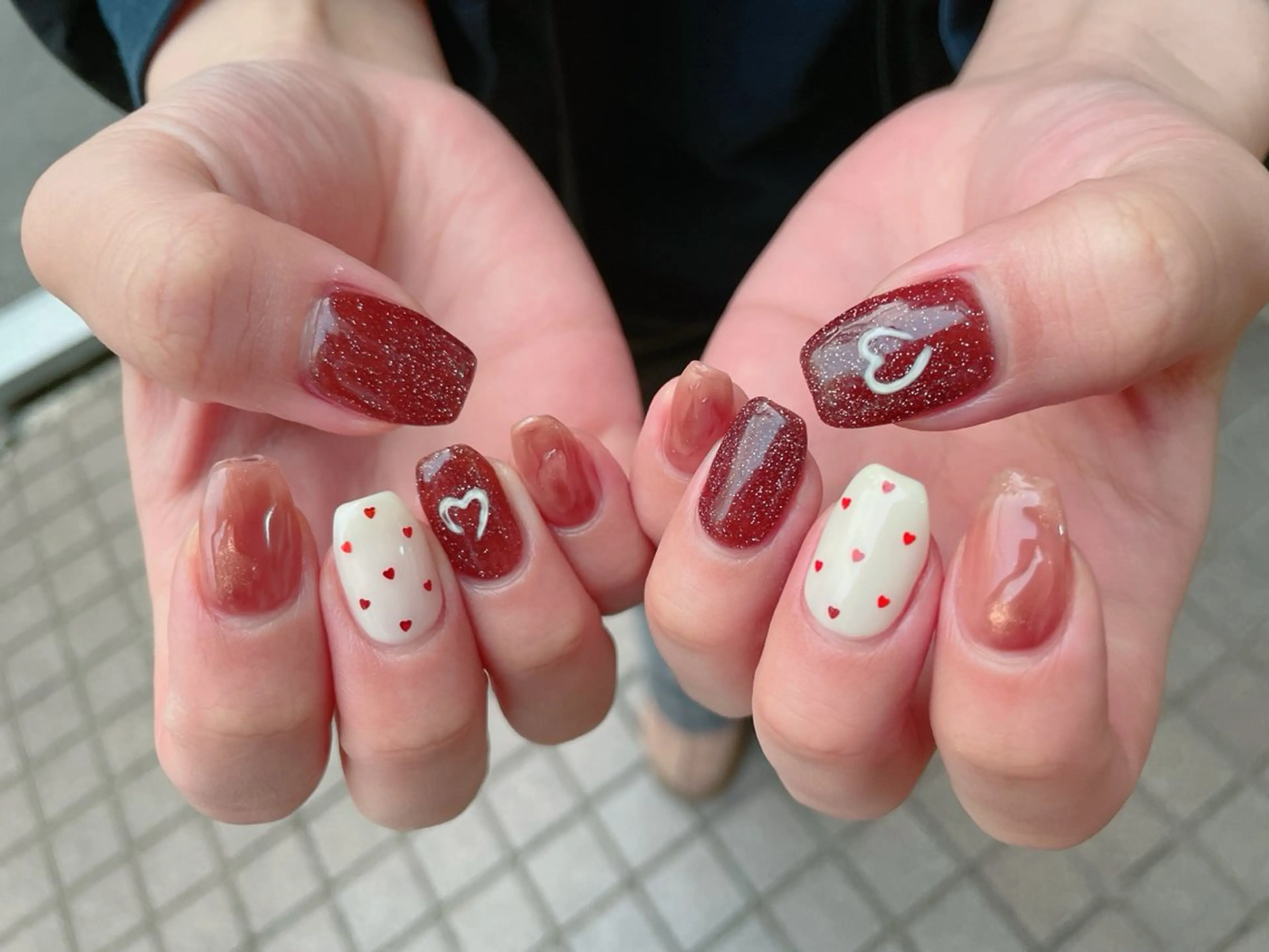 ネイル ジェルネイル パラジェル バレンタイン nailroom  OHANA所属・nailroom OHANA🌴のネイルデザイン