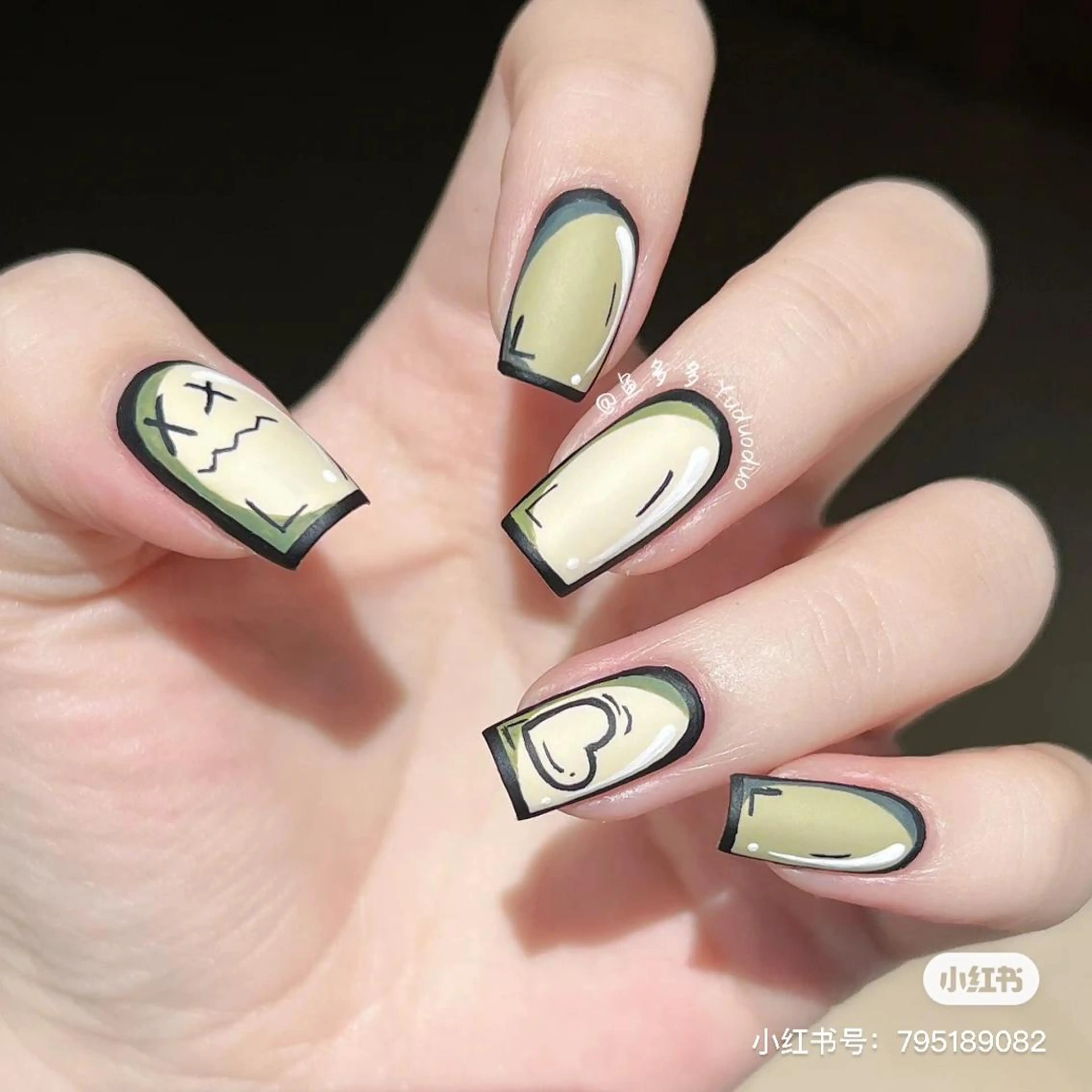 ネイル ハンドネイル Eveネイル チップスカルプ専門店のネイルデザイン