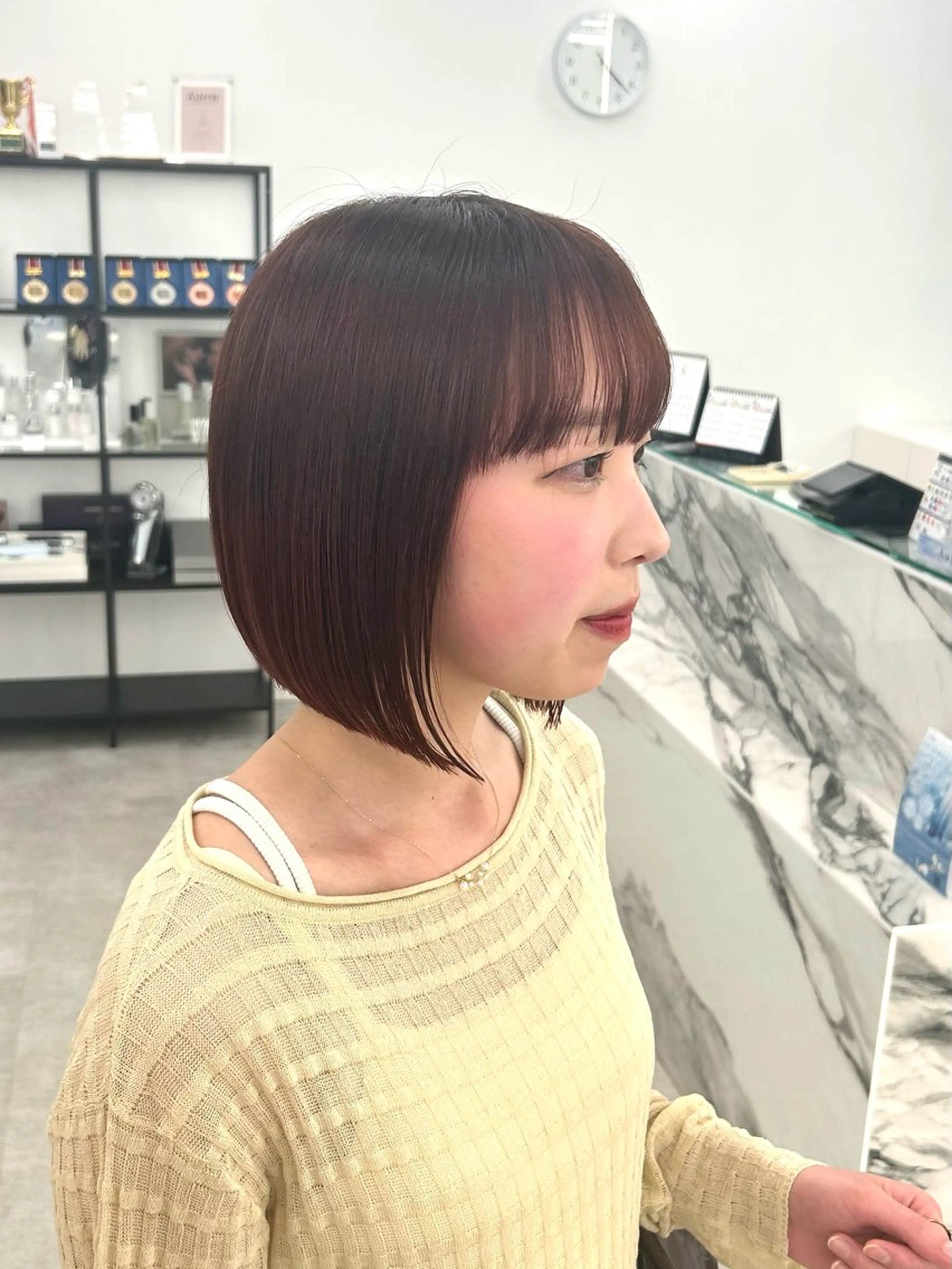 ショート ボブ カット トリートメント 透明感ハイトーン特化 /ケアブリーチ/莉駒のヘアスタイル