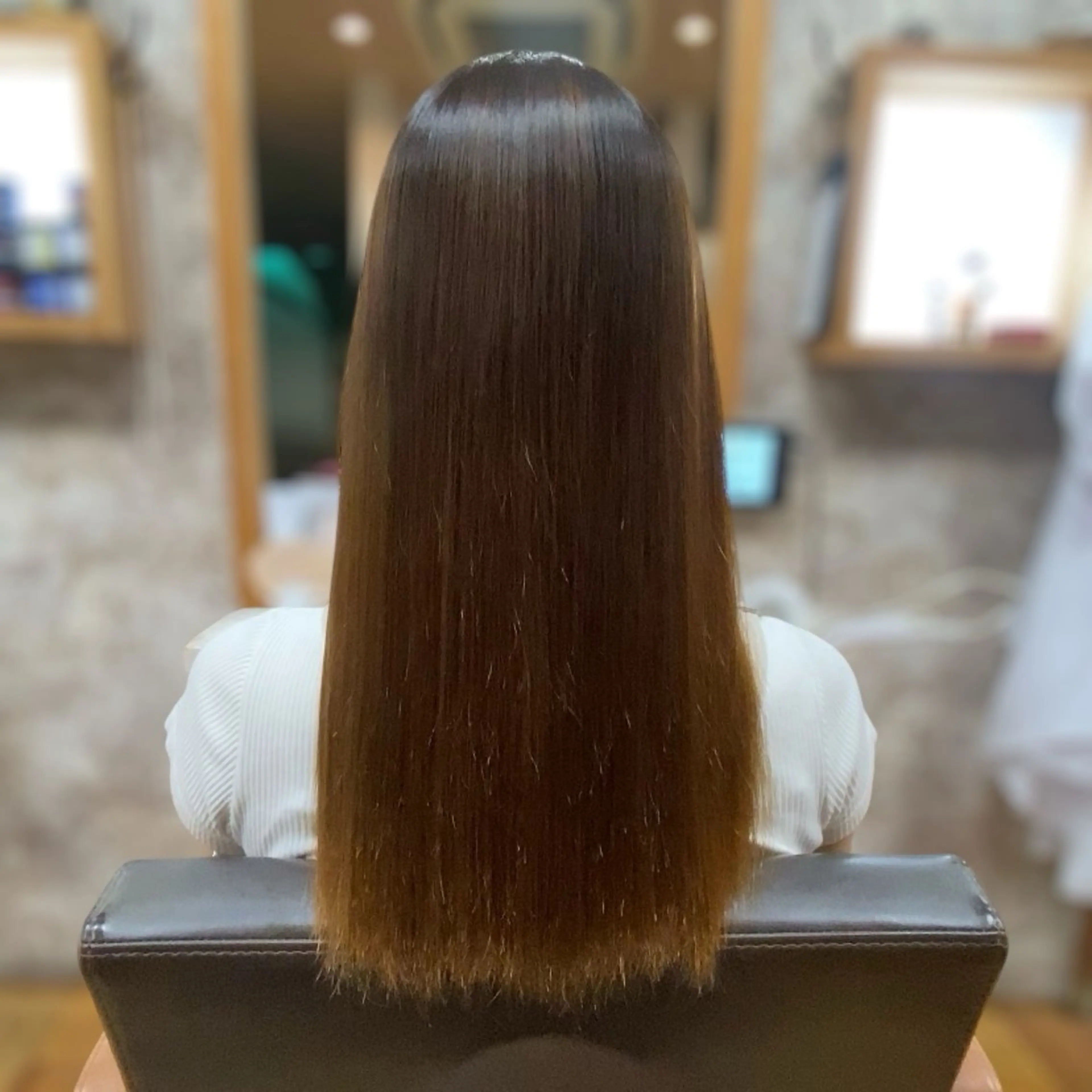 ロング YELLOW CORN 金沢文庫所属・【金沢文庫4分】髪質 改善/縮毛矯正アラタのヘアスタイル