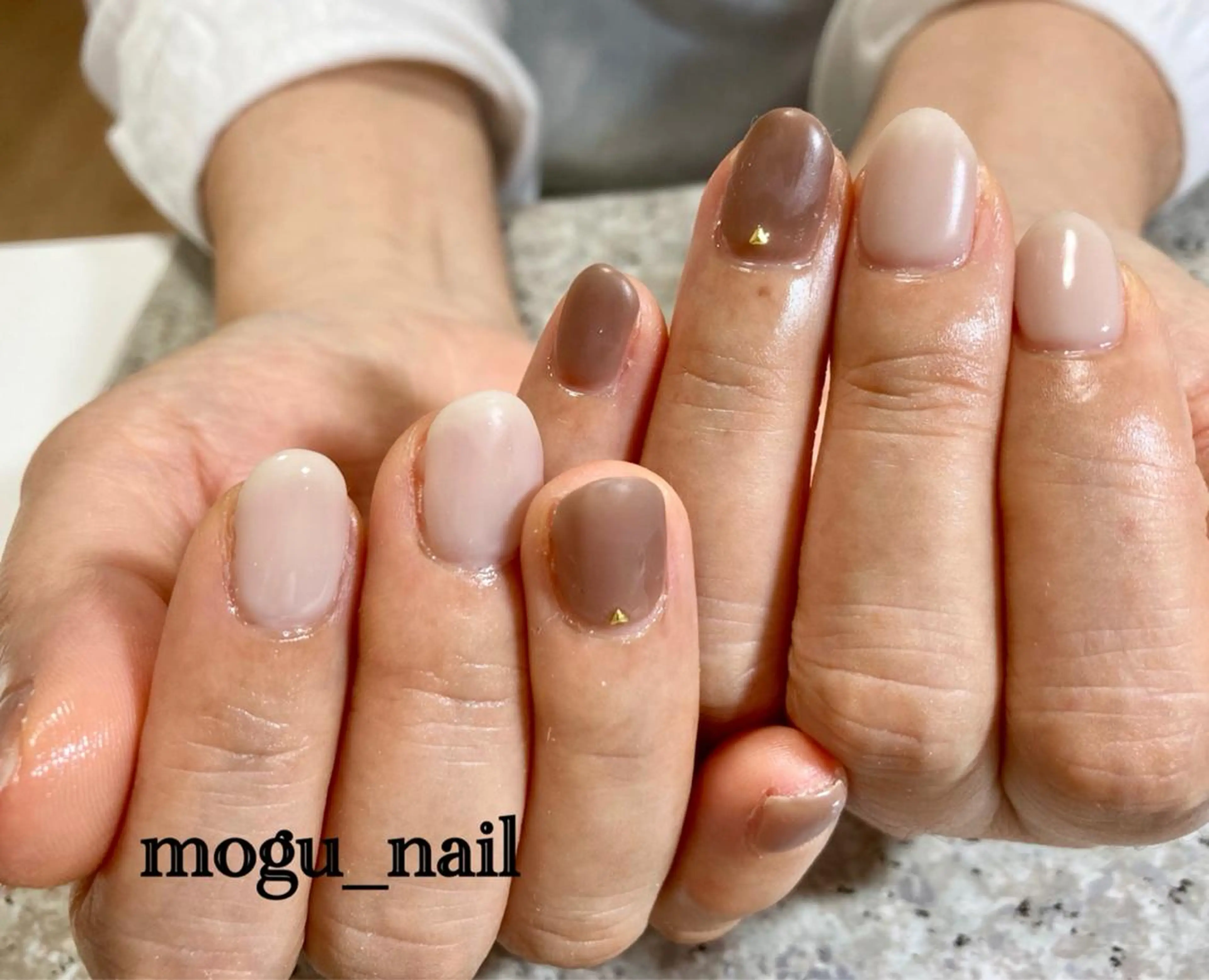 ネイル Mogu_ nailのネイルデザイン