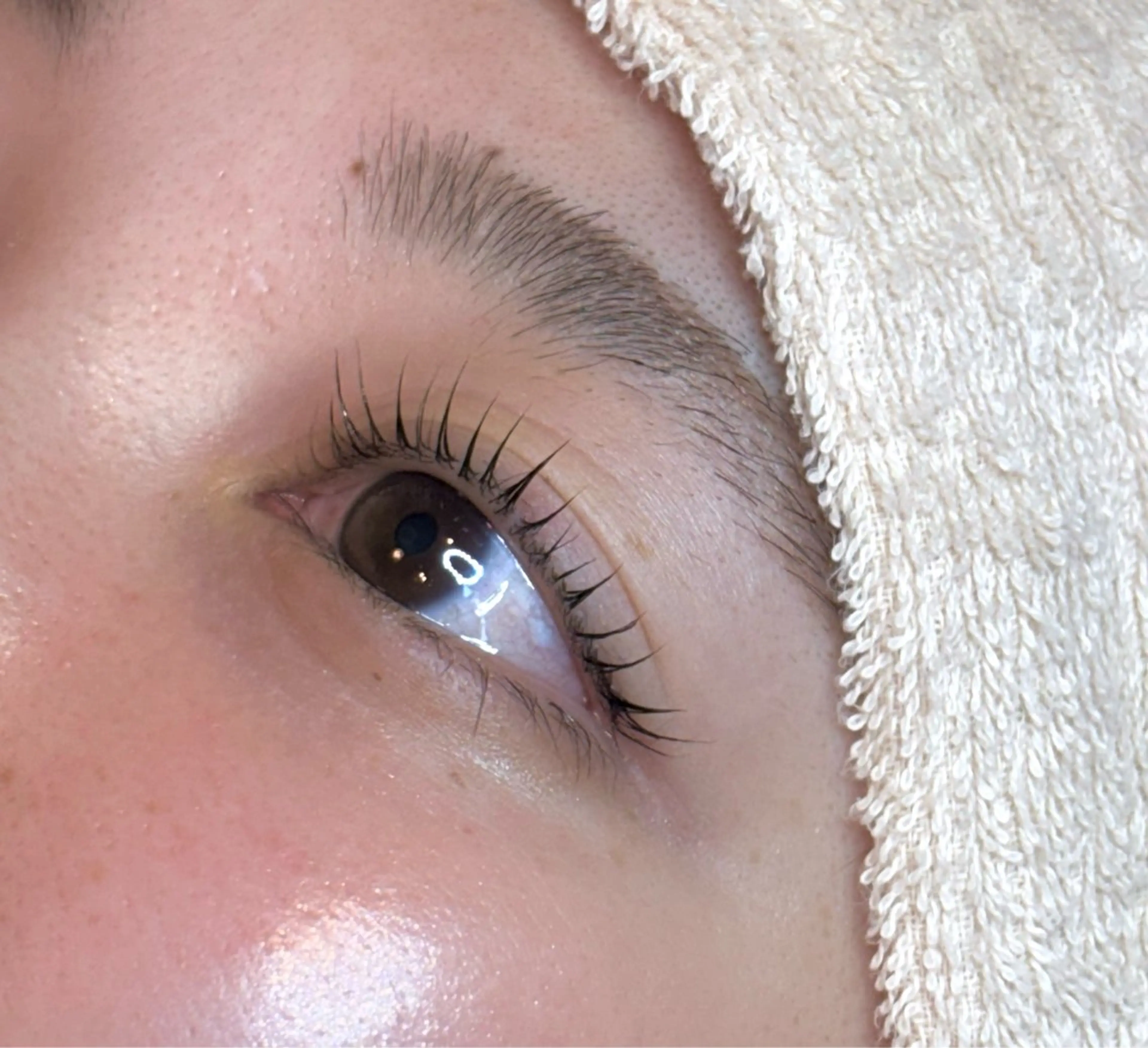 マツエク・マツパ 小谷 結弥の眉毛・アイブロウイメージ