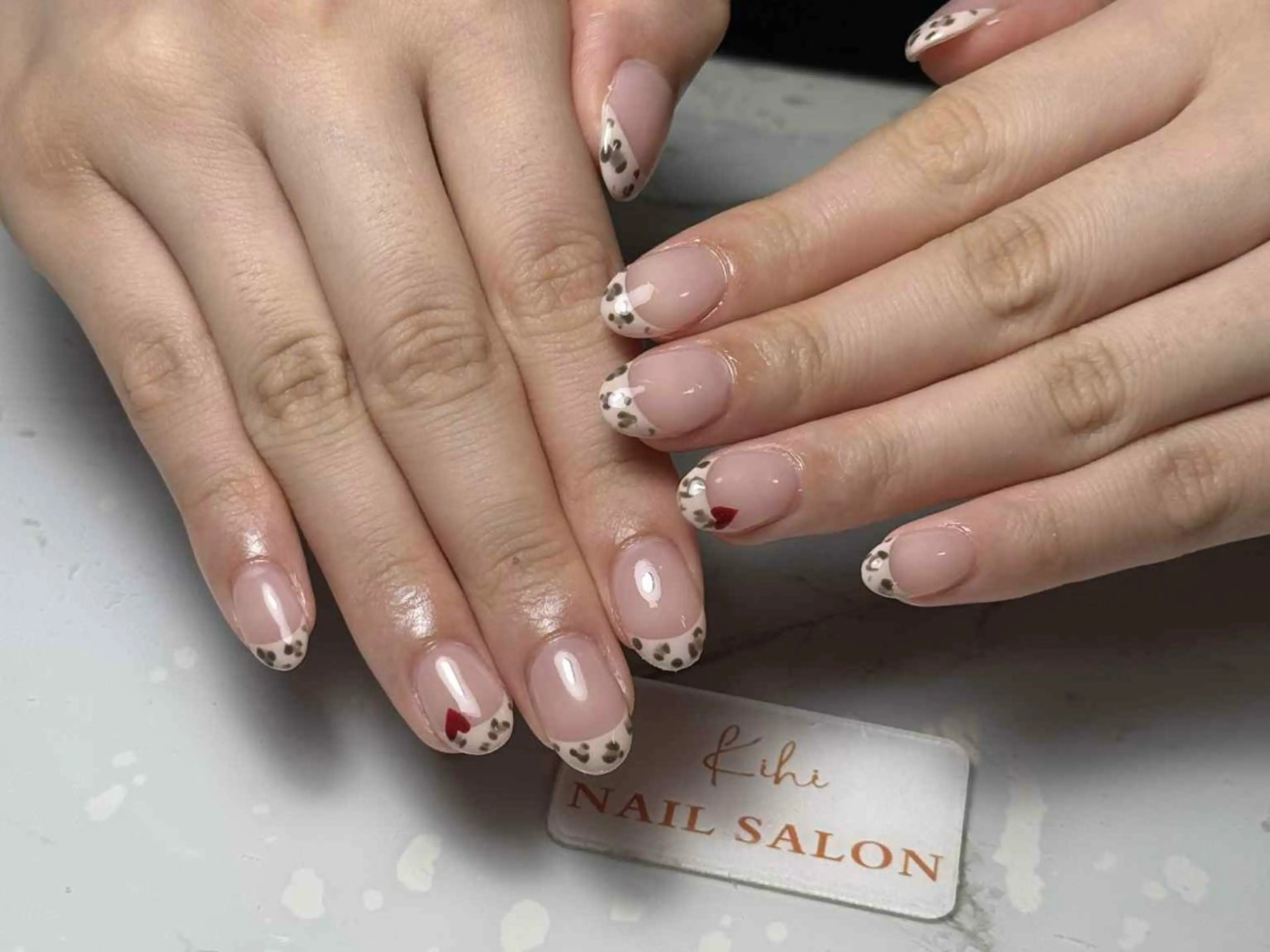 ネイル アートネイル フレンチネイル ジェルネイル グラデーション 韓国ネイル ハンドネイル ハンドケア さくら💮💮 【オフ無料】のネイルデザイン