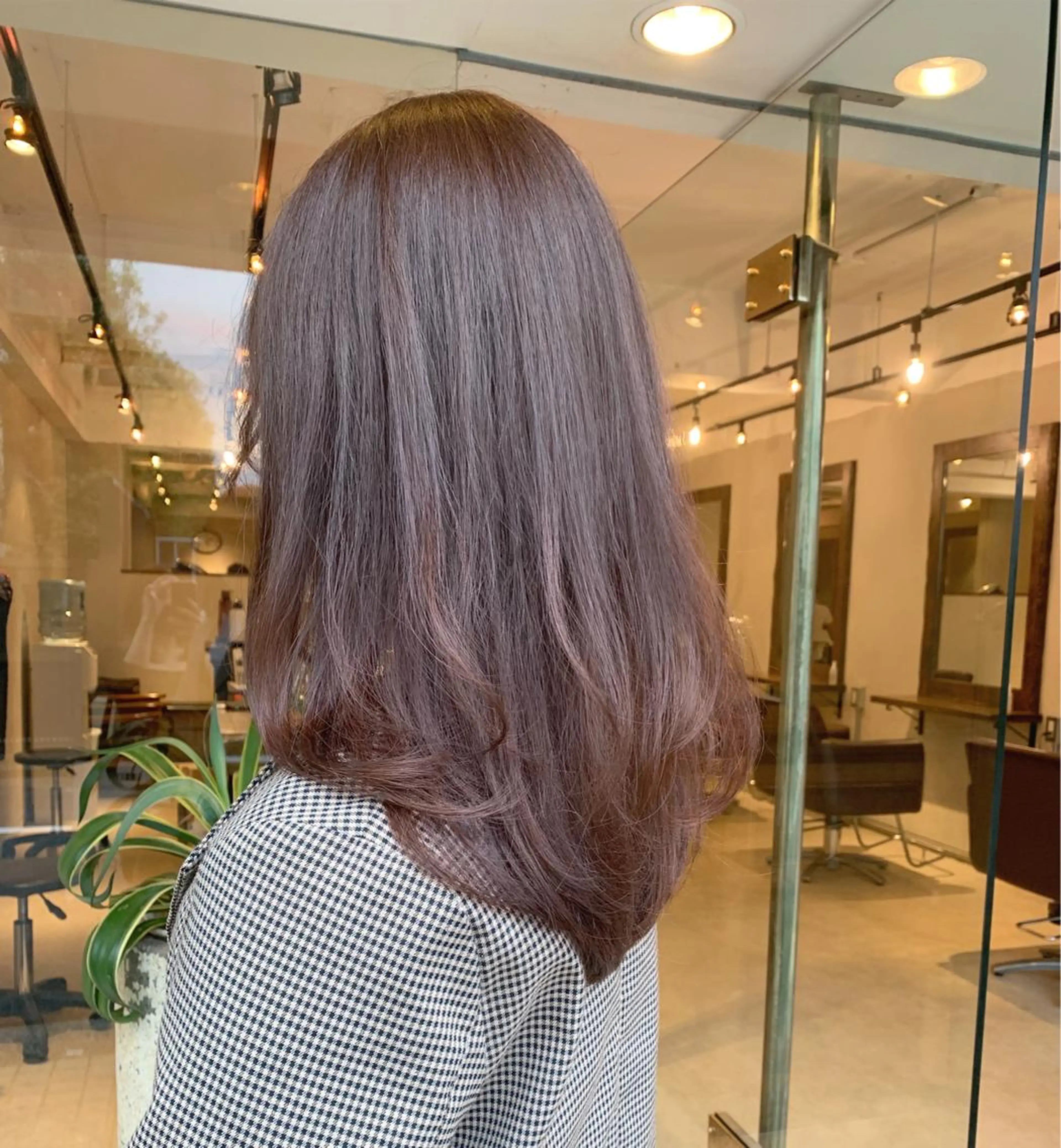 ロング カラー カット ヘアカラー トリートメント ヘッドスパ 透明感/オリーブ/ グレージュ/YUKAのヘアスタイル