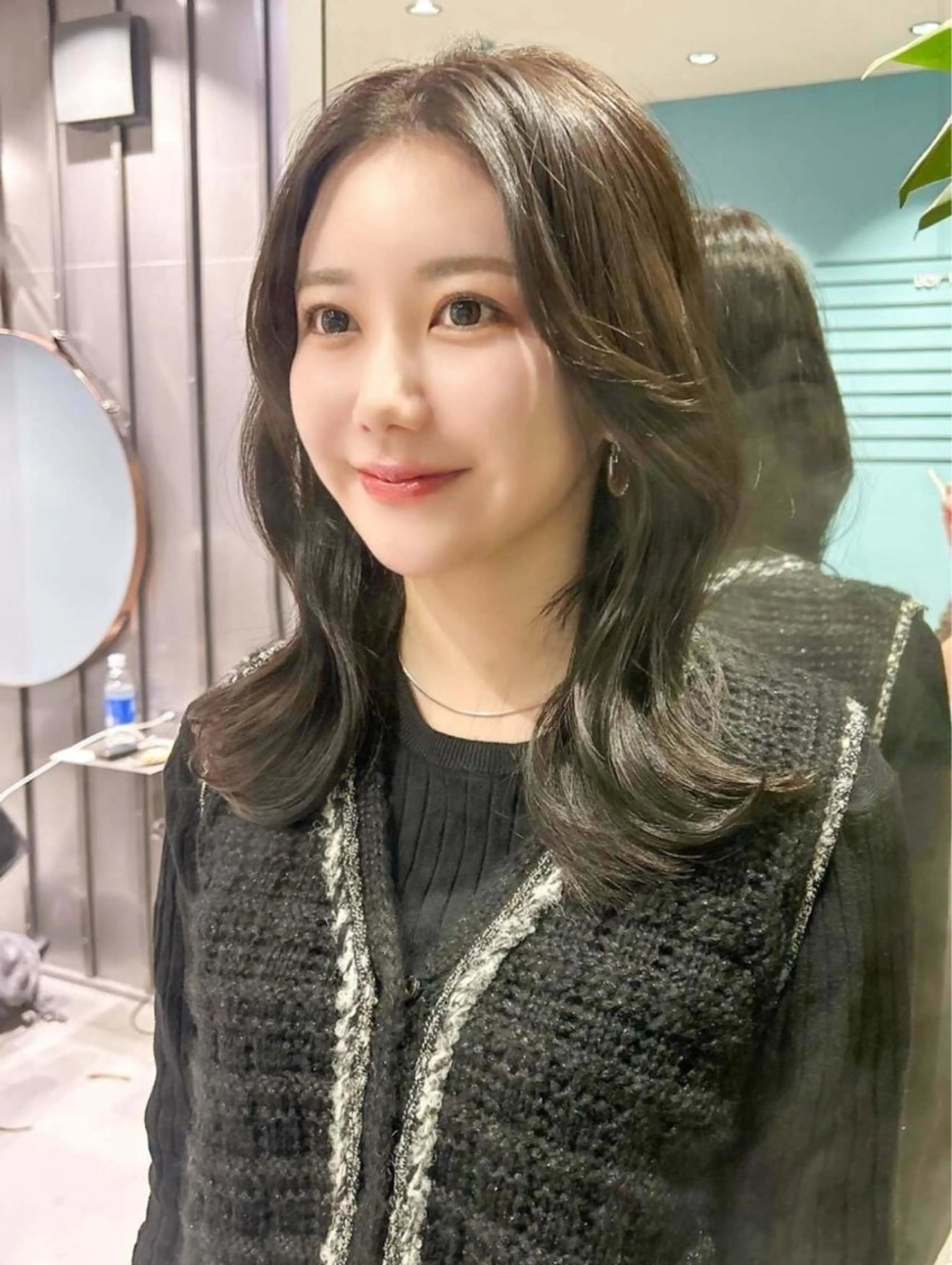 ミディアム 伊藤 優里のヘアスタイル