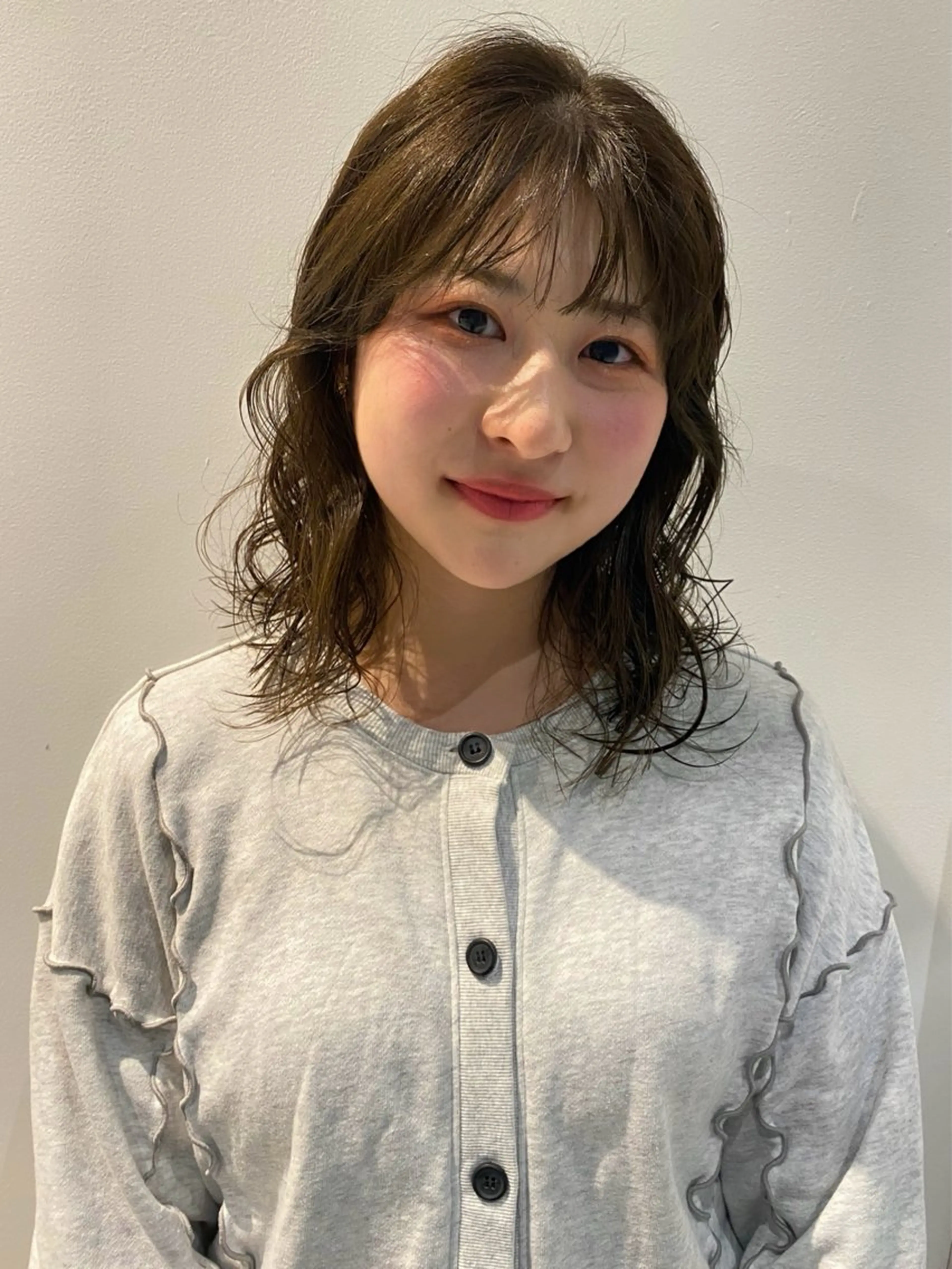 ミディアム カラー パーマ 似合わせカット カット ヘアカラー パーマ トリートメント mai / linoah˚✧のヘアスタイル