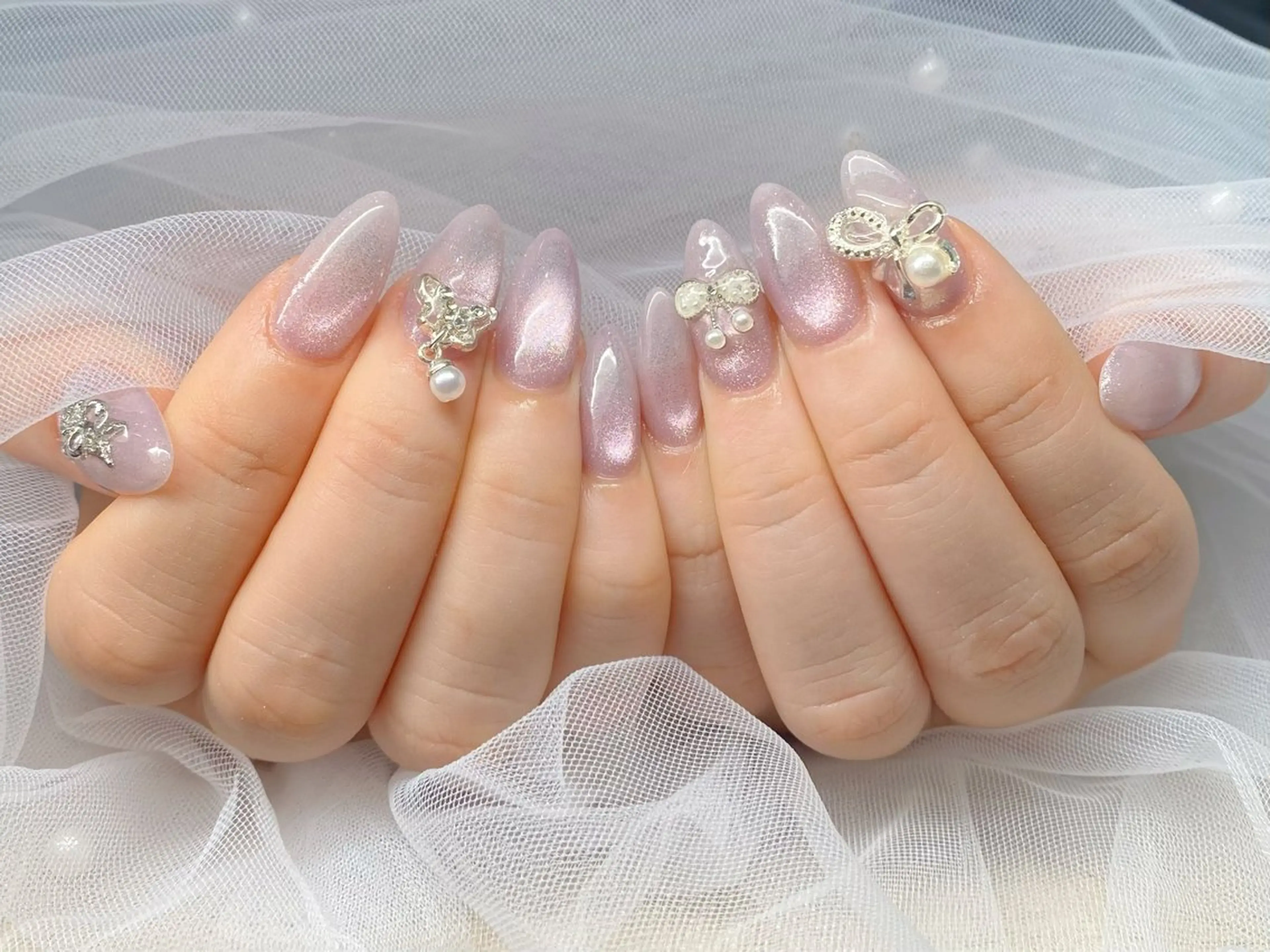 ネイル オーロラネイル ブルー チークネイル 長さ出し フットネイル ハンドネイル チップ長さ出し 専門店のネイルデザイン