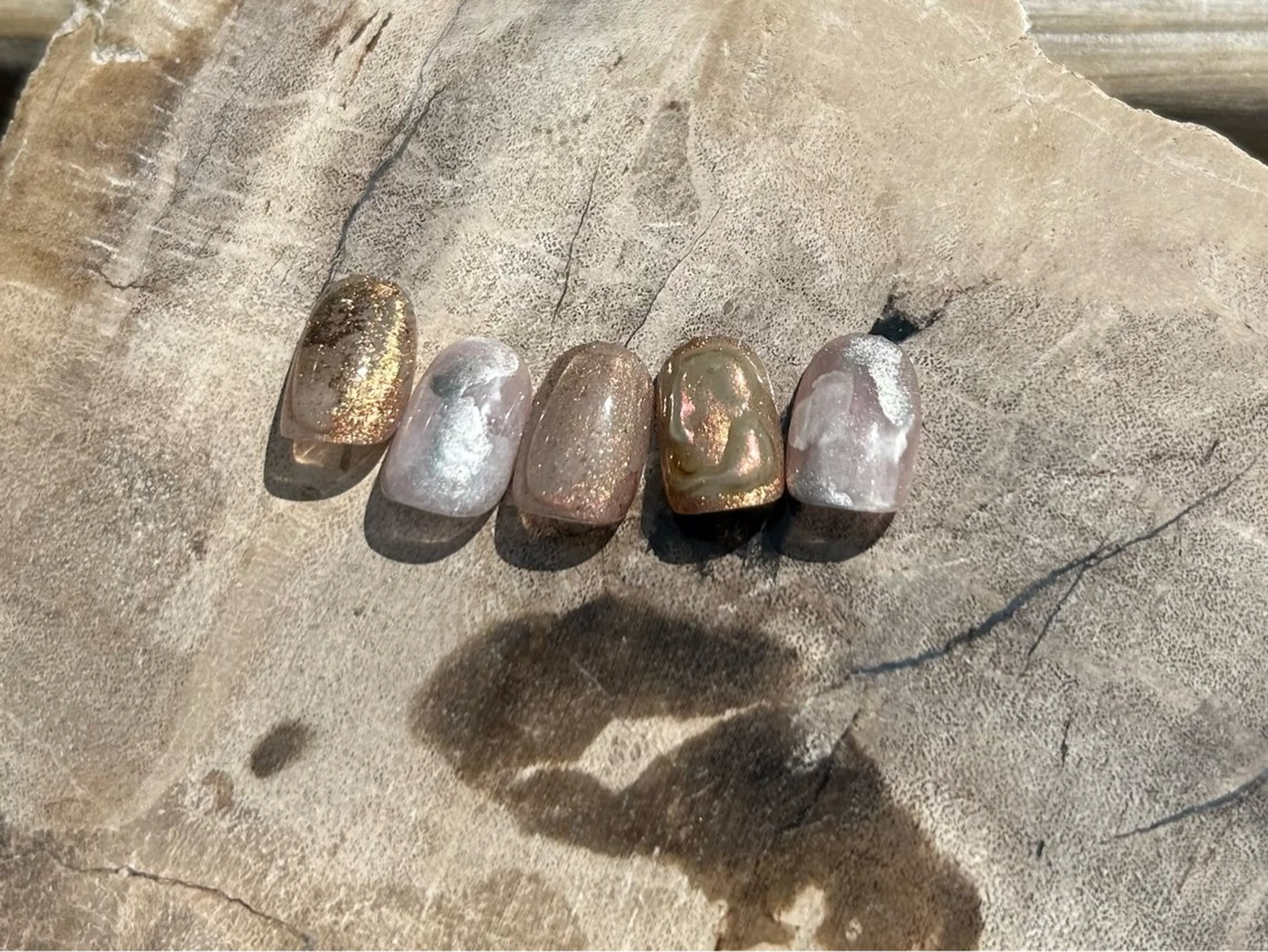 ネイル アートネイル オーロラネイル クリアネイル フットネイル フレンチネイル アトリエ １０３のネイルデザイン