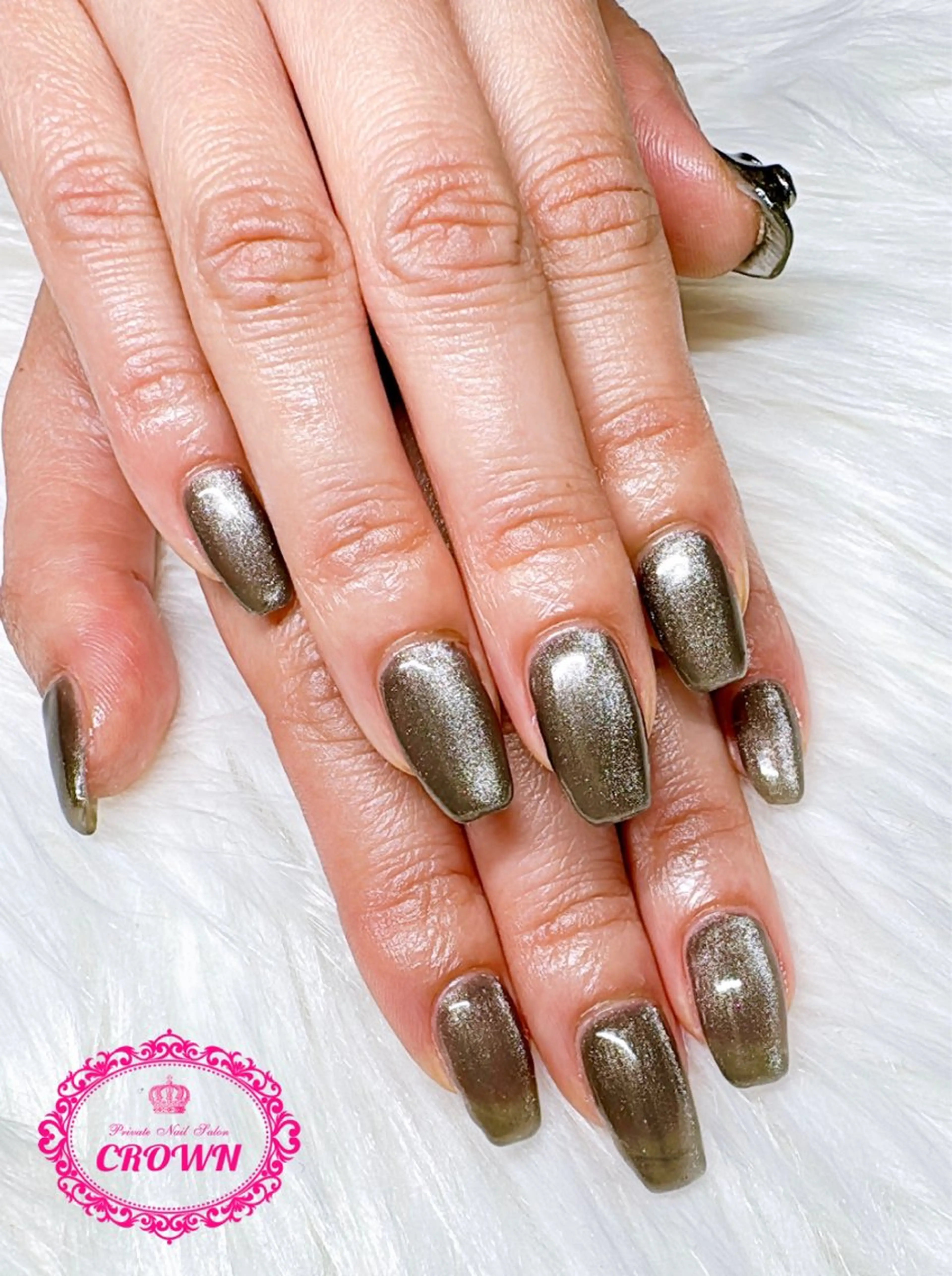 ネイル CROWN プライベートサロンのネイルデザイン