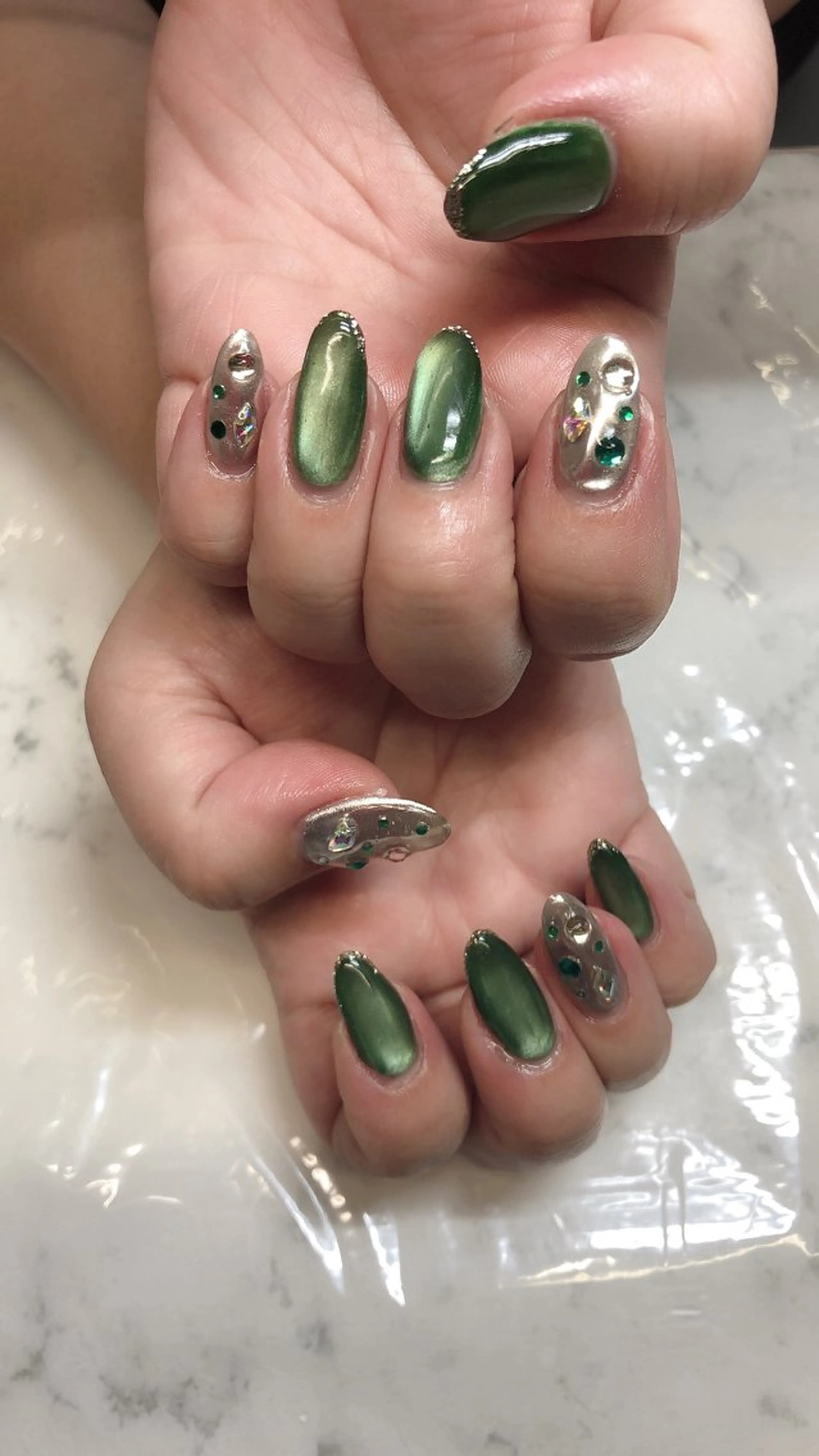 ネイル 💎Guarendo💎錦糸町店所属・✨アン ミユ✨のネイルデザイン