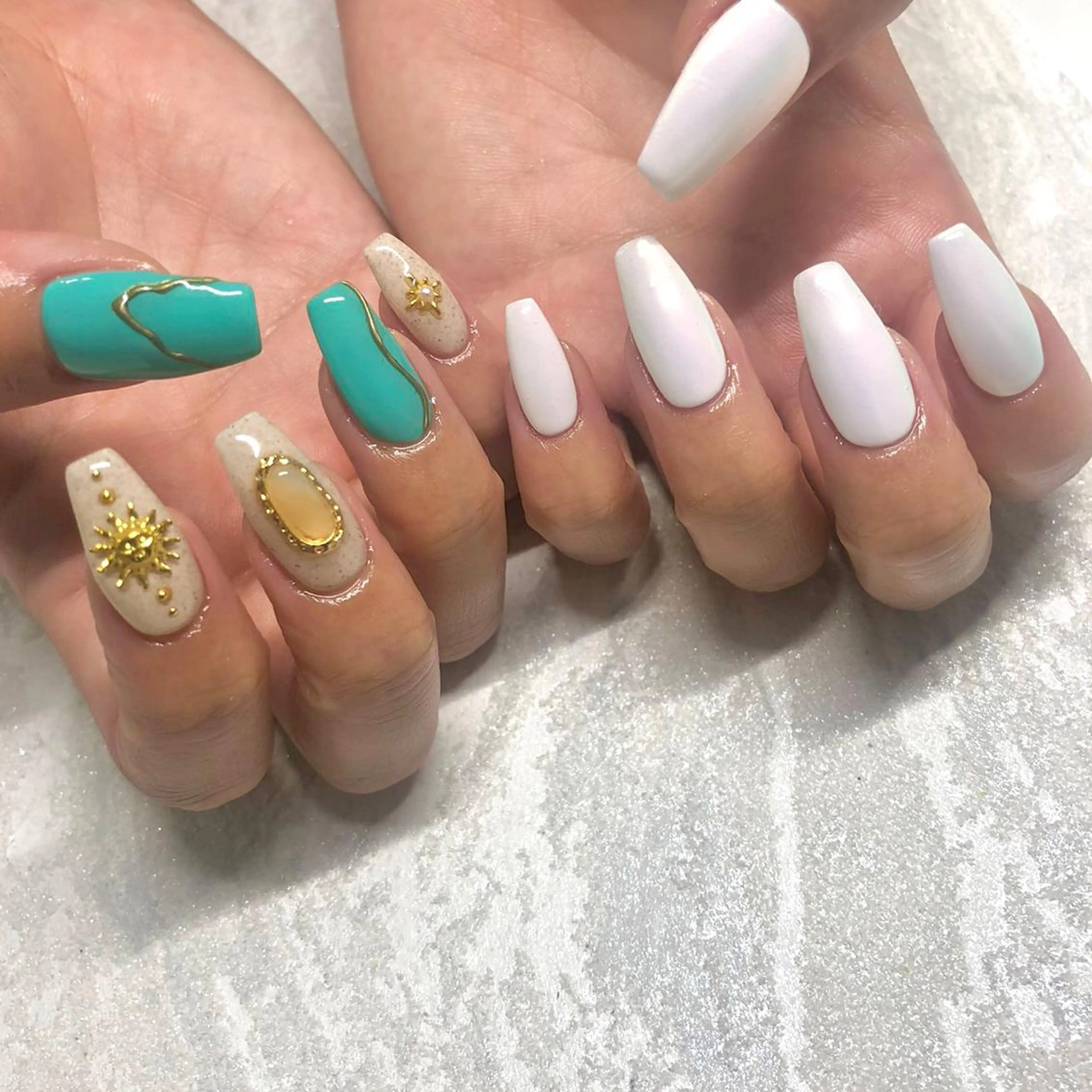 ネイル nailsalon Lithos所属・nailsalon Recontreのネイルデザイン