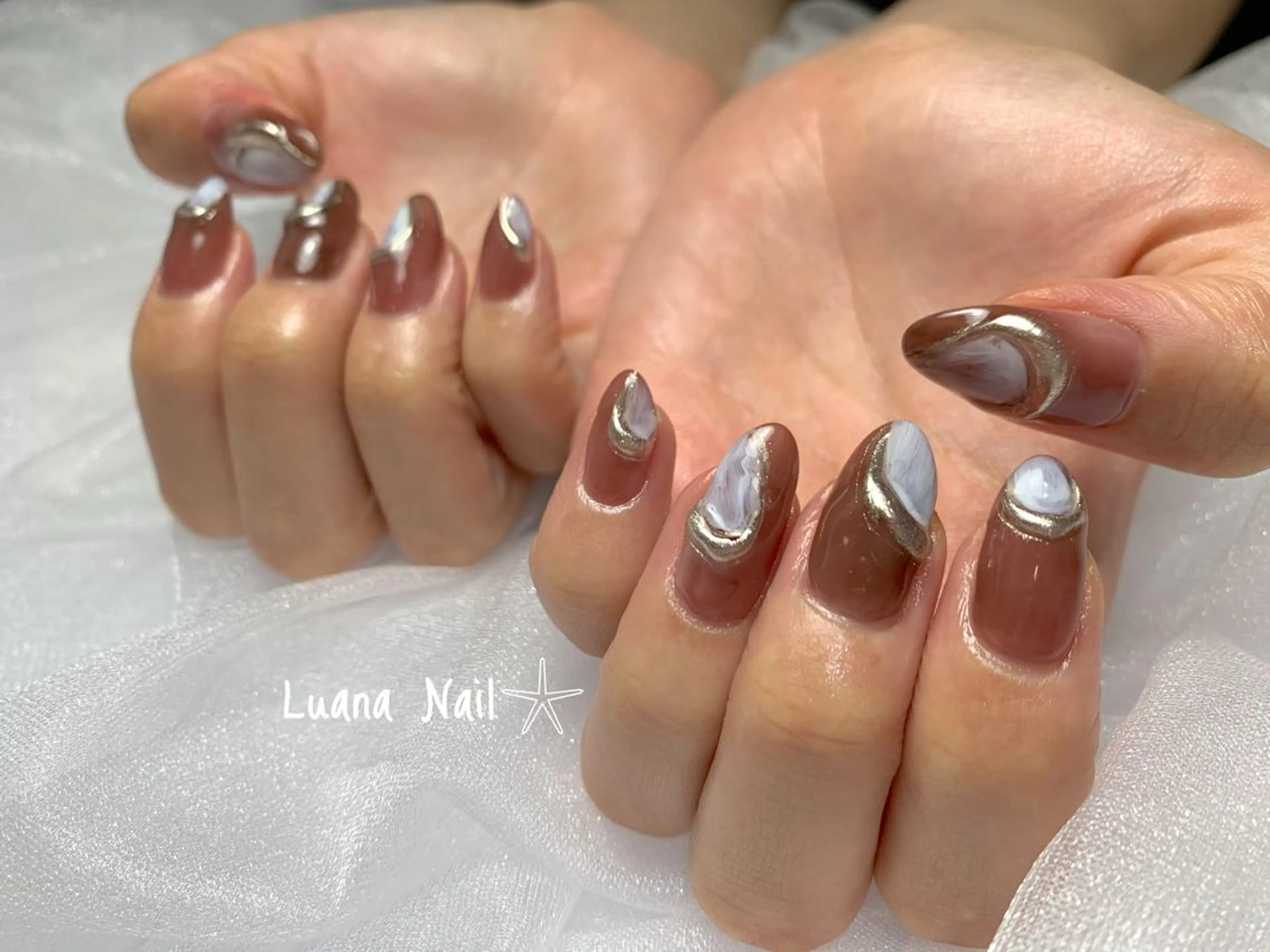 ネイル ミラーネイル ハンドネイル BeauJu by Luana Nail所属・BeauJu by Luana Nailのネイルデザイン