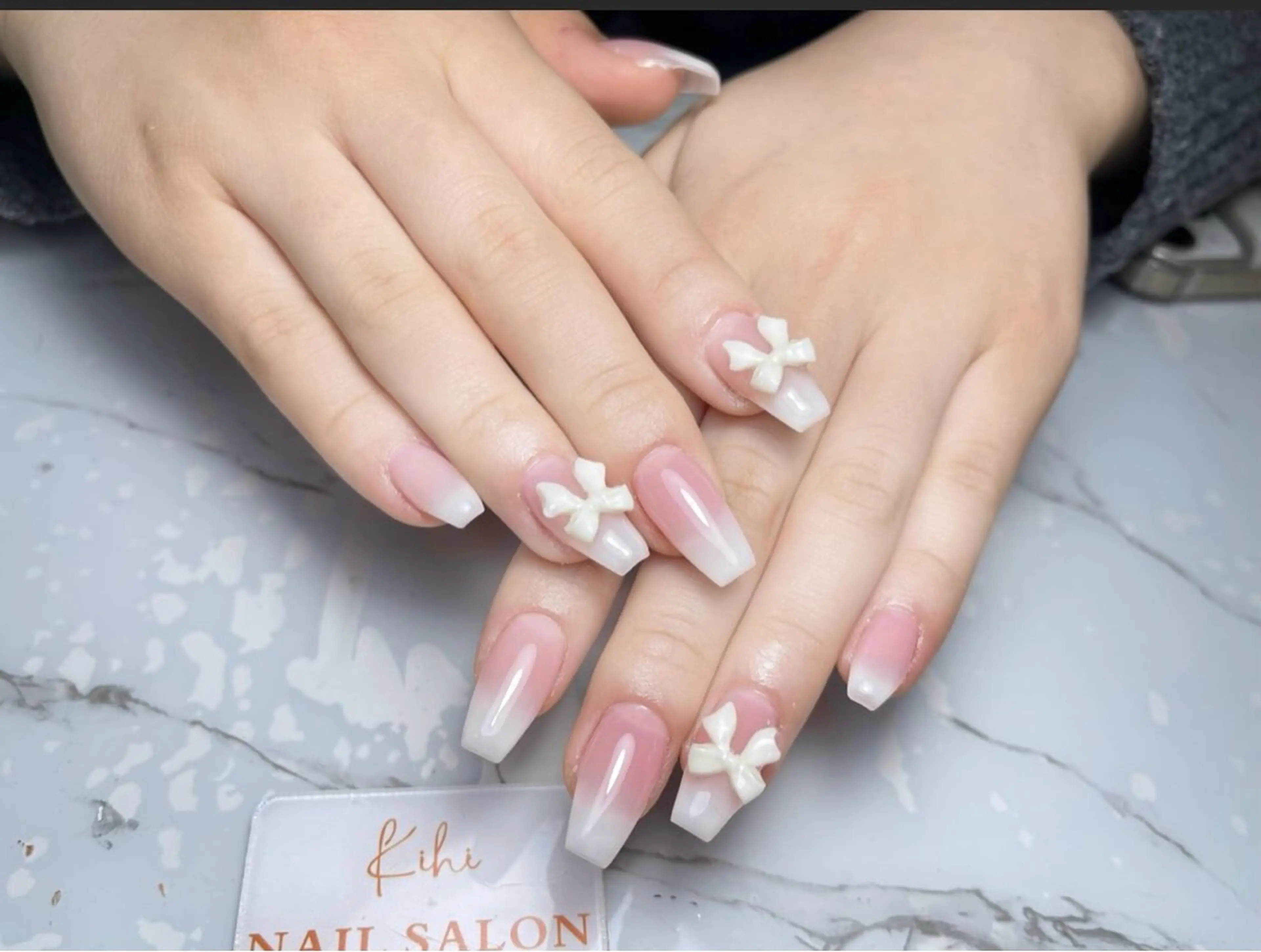 ネイル アートネイル フレンチネイル ジェルネイル グラデーション 韓国ネイル 村中 ハナのネイルデザイン