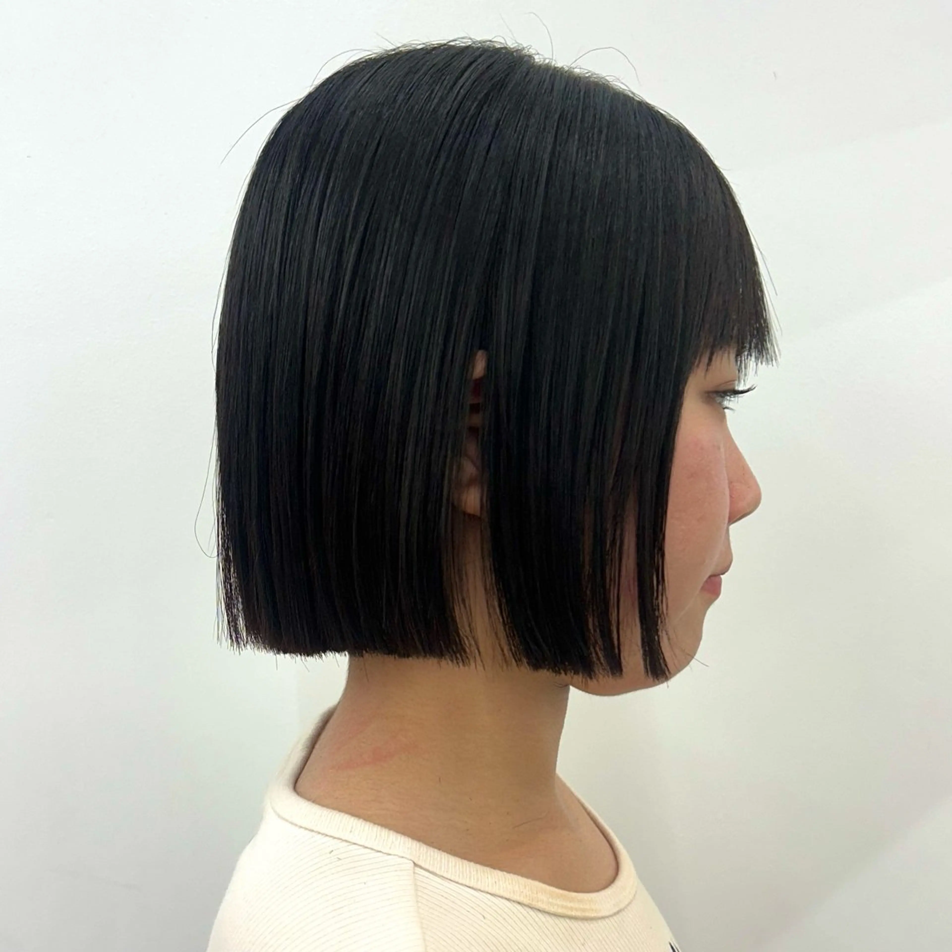 ミディアム ボブ 縮毛矯正 顔周り/レイヤー/ 透明感/あやか💕のヘアスタイル