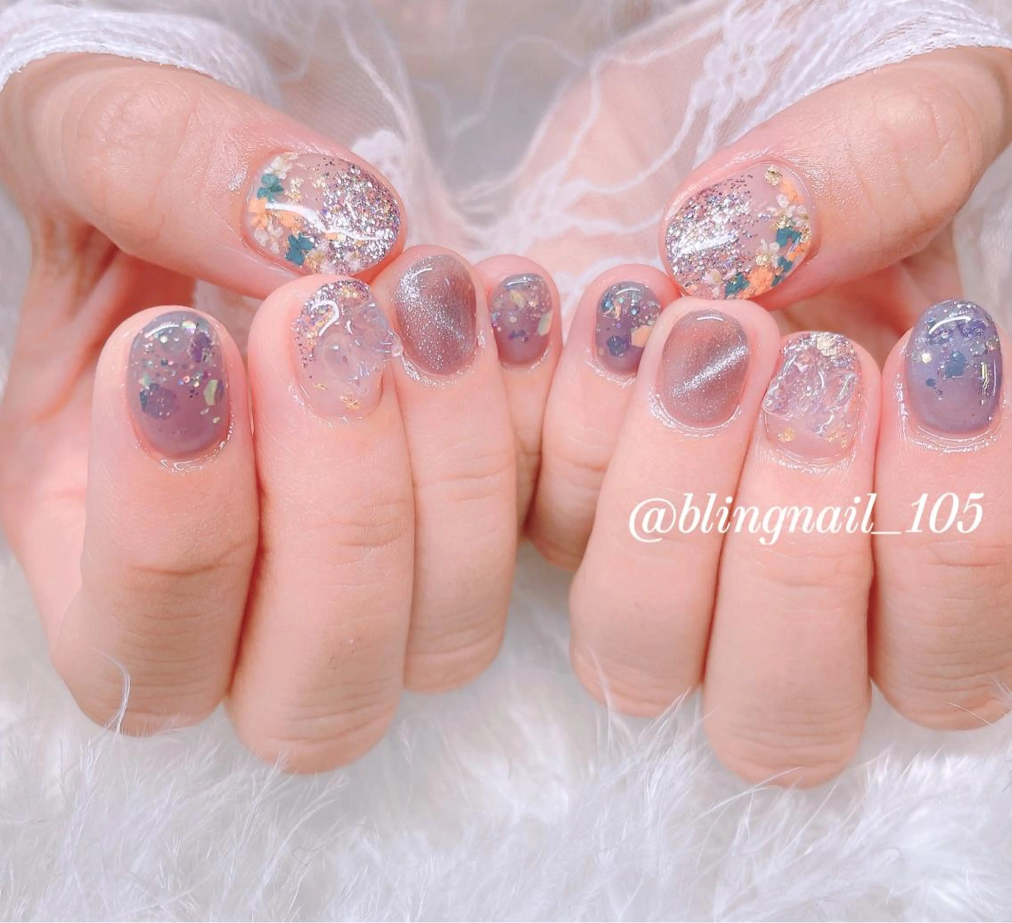 ネイル 23時まで❤︎韓国、 ワンホンネイルのネイルデザイン