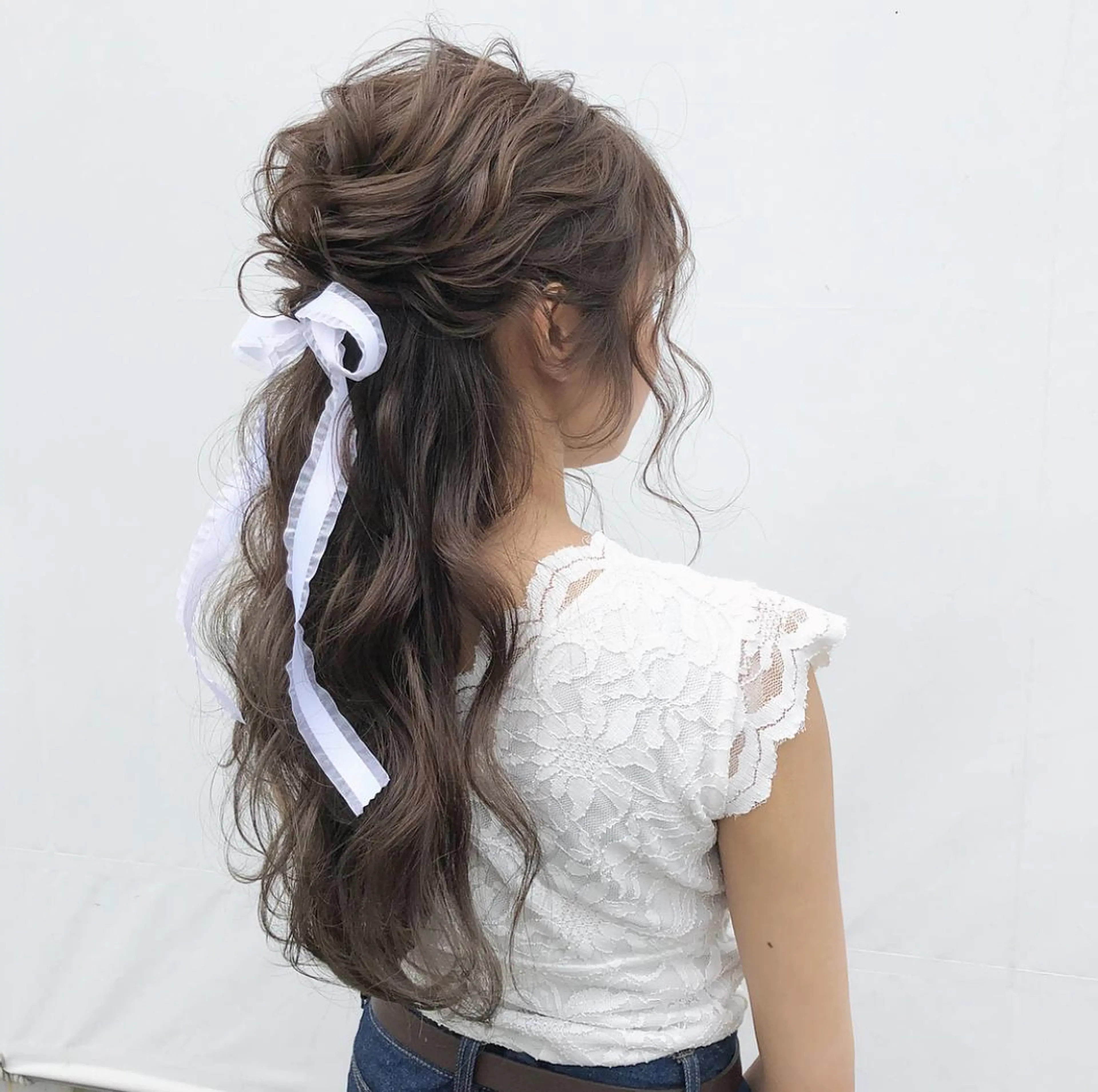 ロング カラー ヘアアレンジ ハーフアップ グレージュ autre所属・大久保 ひでなりのヘアスタイル