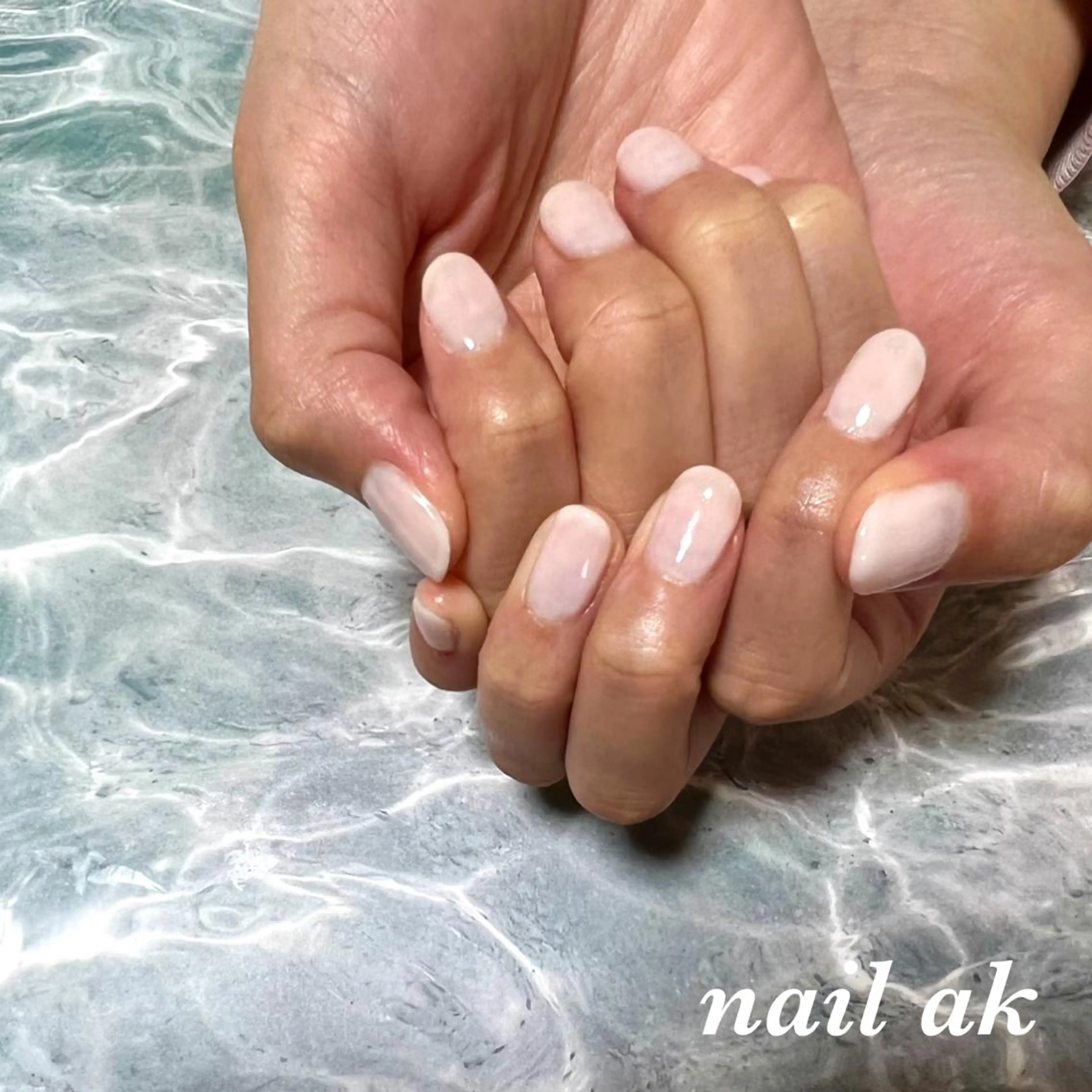 ネイル ホワイト ハンドネイル ak nail .のネイルデザイン