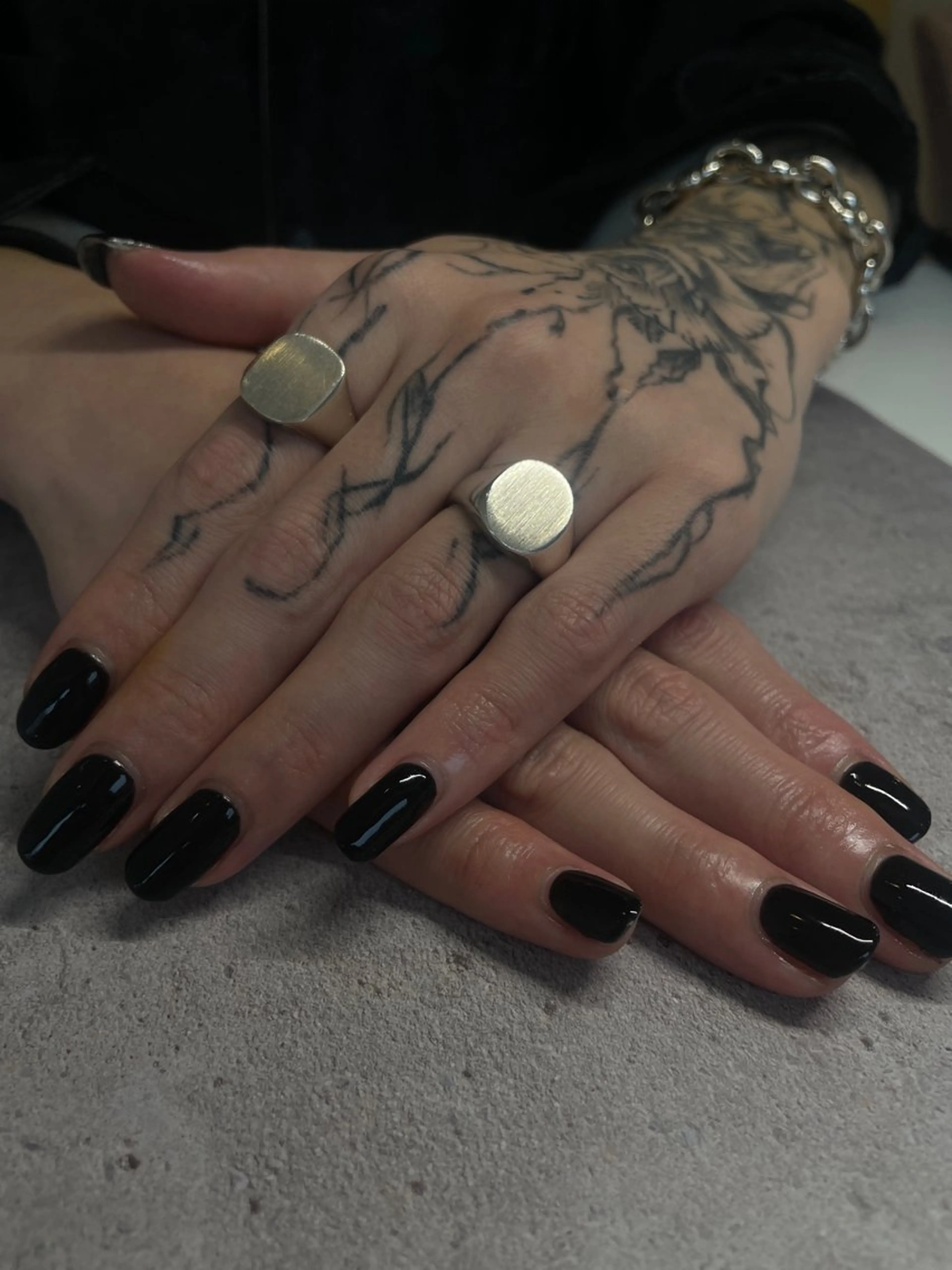 ネイル アートネイル メンズネイル ワンカラーネイル HENECY🎀 Rinのネイルデザイン