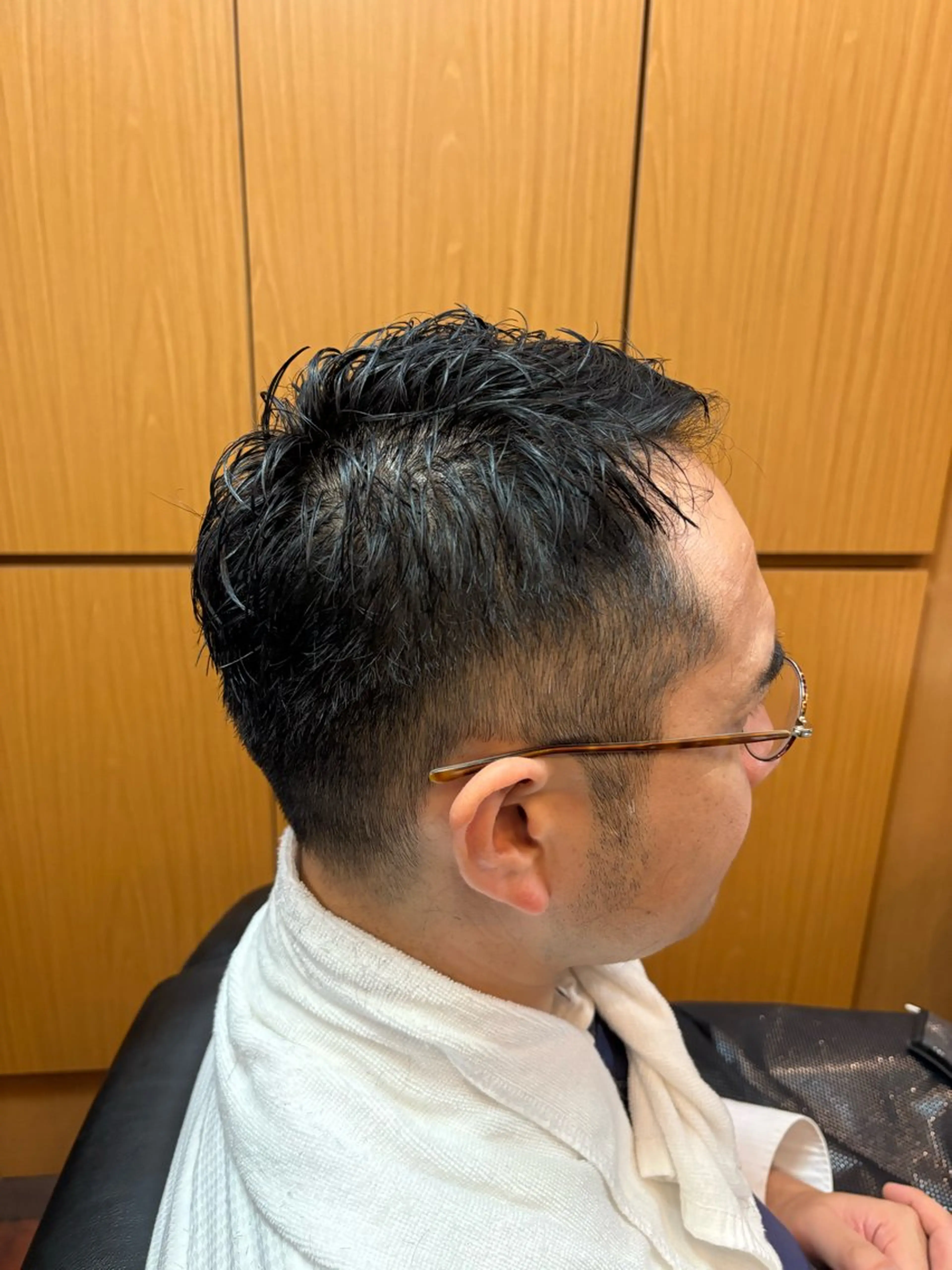 ショート メンズ ビジネス ツーブロック 刈り上げ ショートヘア 石原 ゆきののヘアスタイル