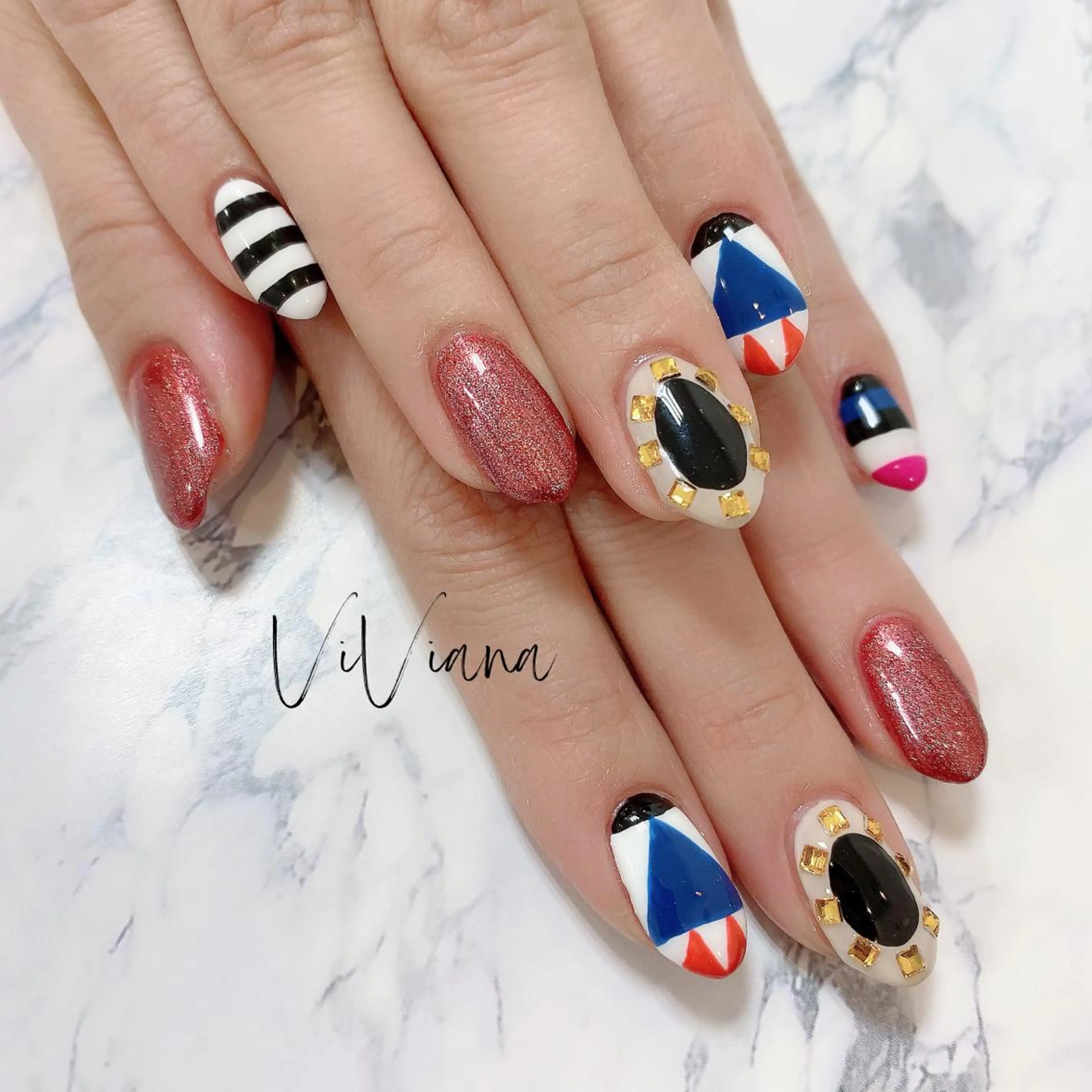 ネイル ハンドネイル ViViana ヴィヴィアナのネイルデザイン