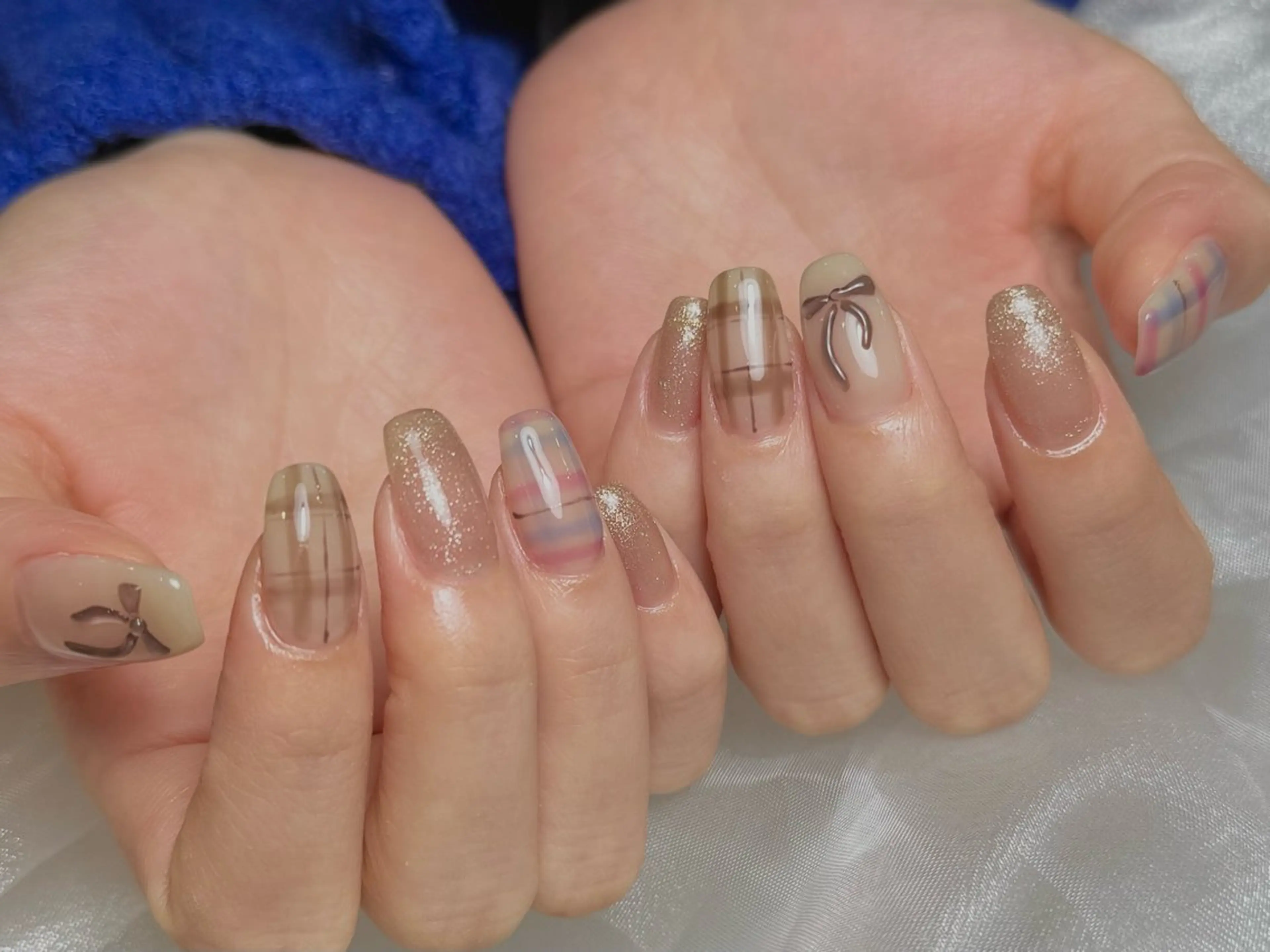 ネイル リボン ハンドネイル 🤎🧸 Aya 🧸🤎のネイルデザイン