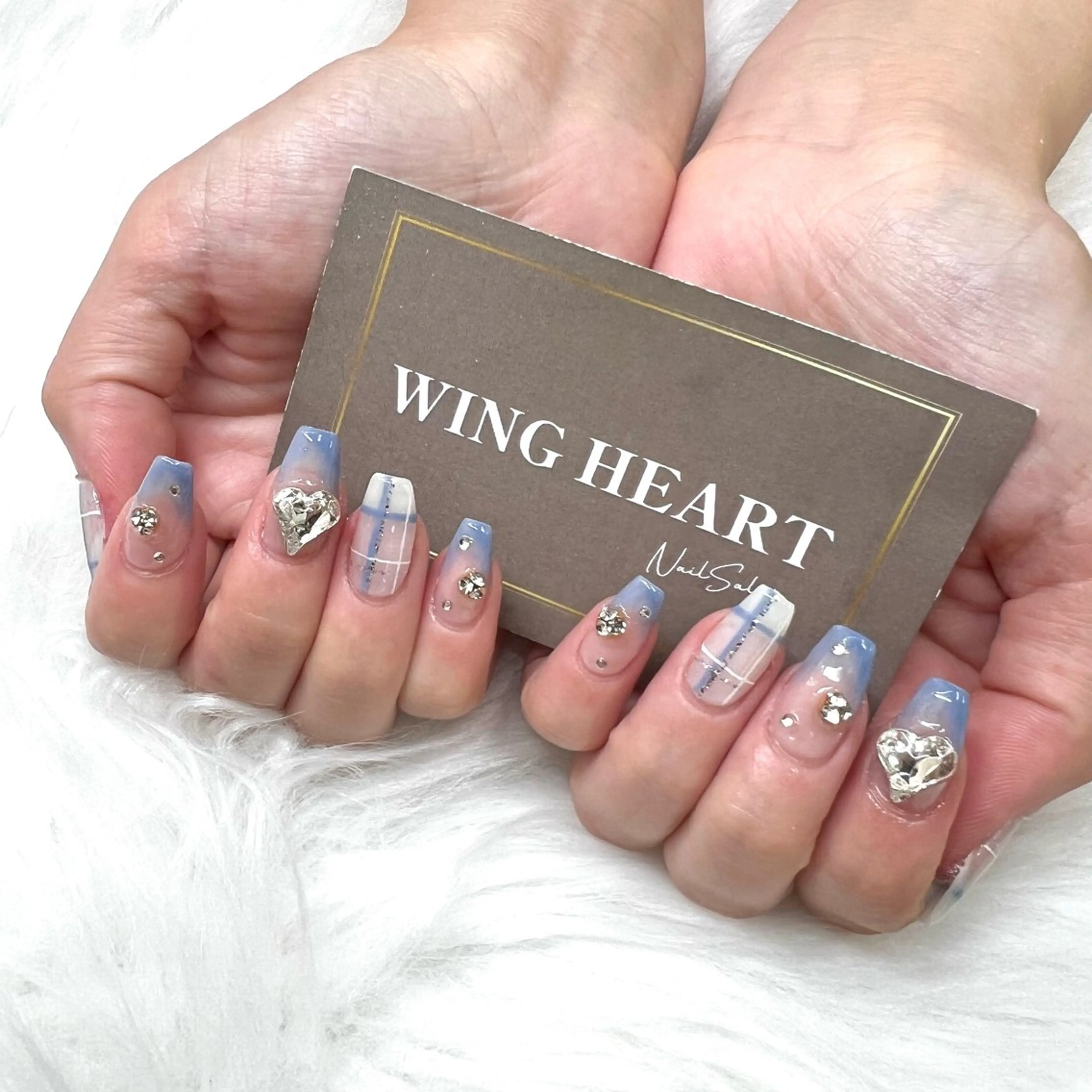 ネイル I. AYUMIのネイルデザイン