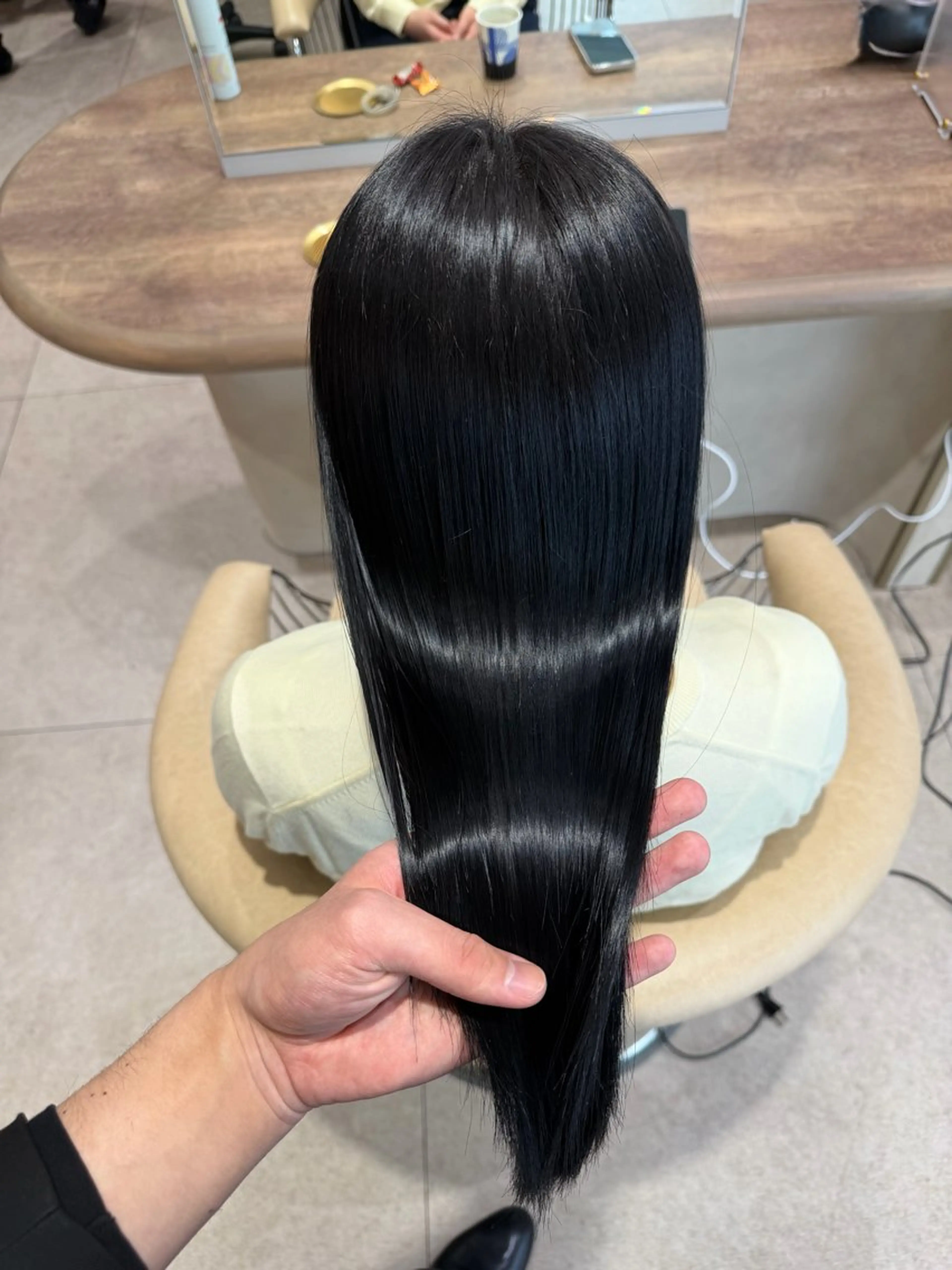 ロング カラー カット トリートメント とろける艶髪レイヤー カット髪質改善しゅんのヘアスタイル