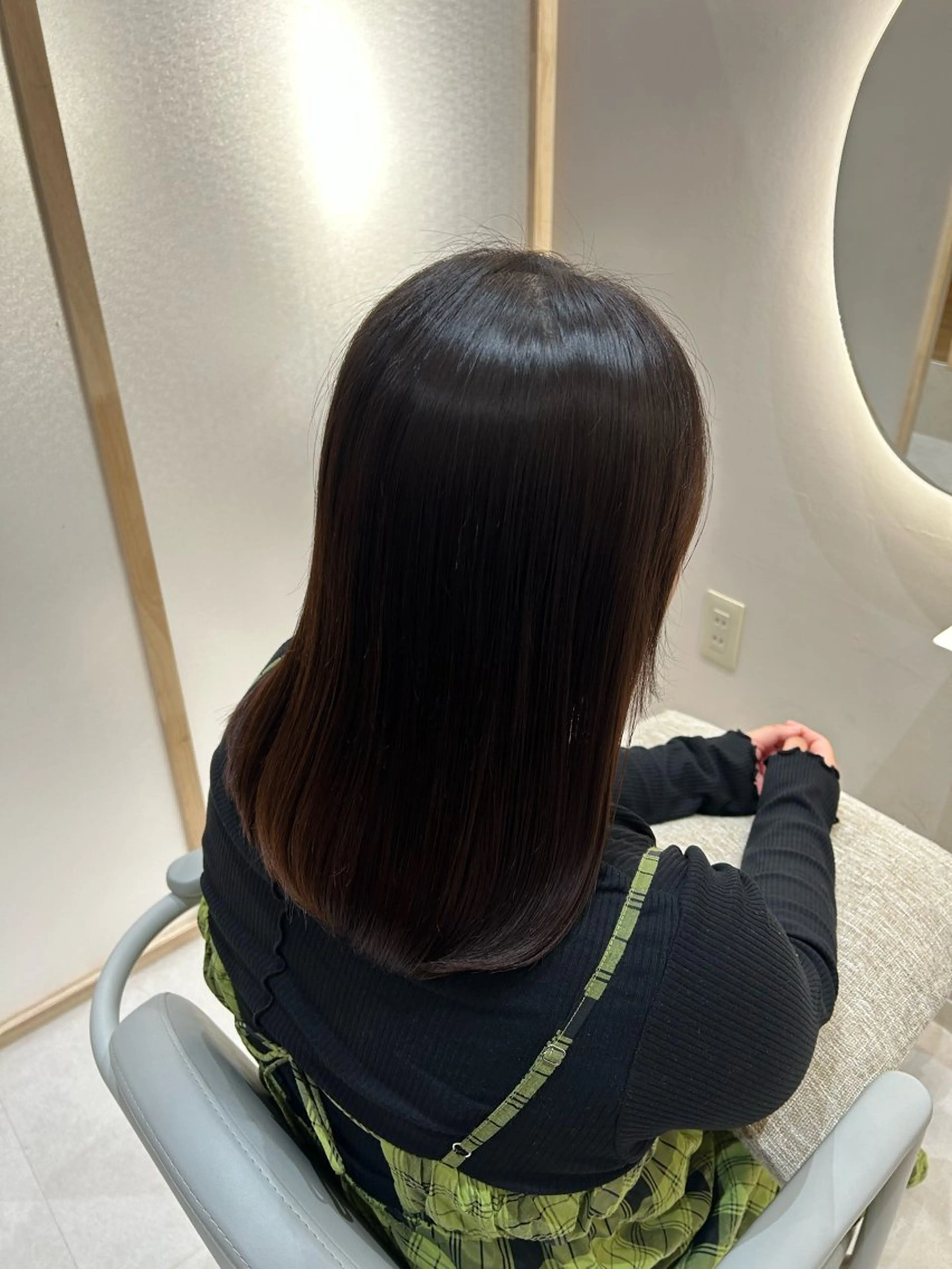 ミディアム レイヤー/艶髪カラー 🌷油科あい🌷のヘアスタイル