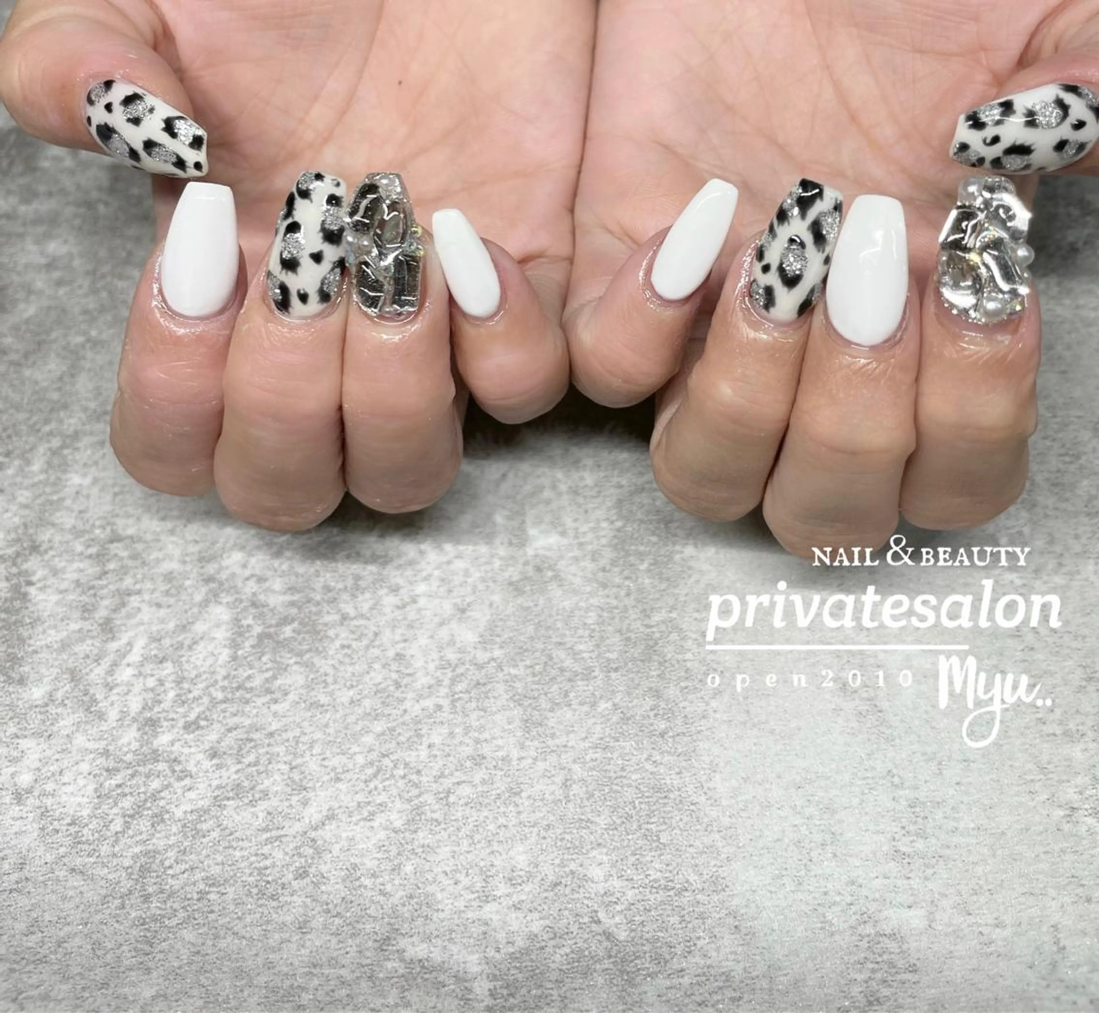 ネイル スカルプネイル Y's nailのネイルデザイン