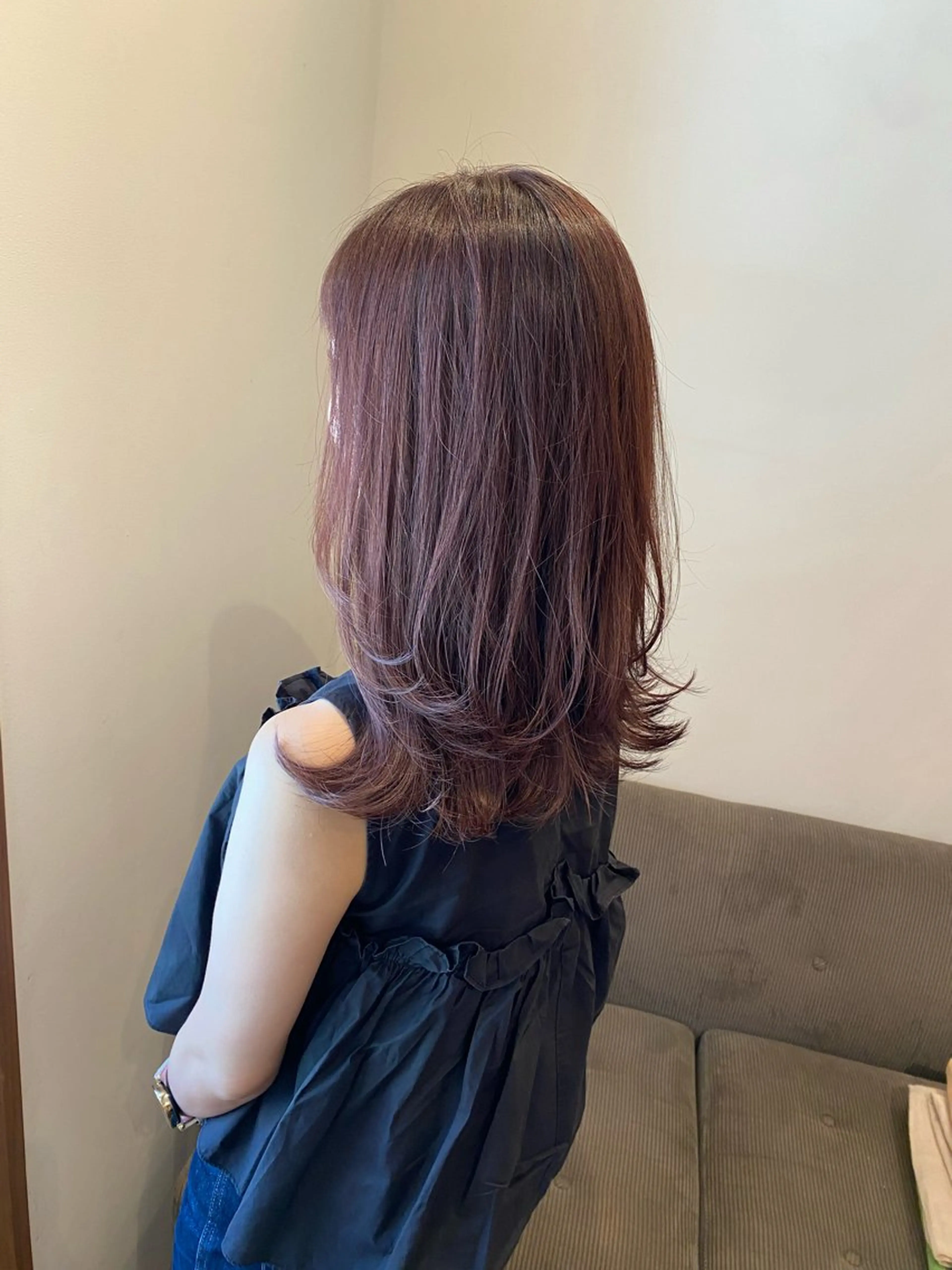 セミロング カラー カット ヘアカラー トリートメント ENIF ヤマグチアツコのヘアスタイル