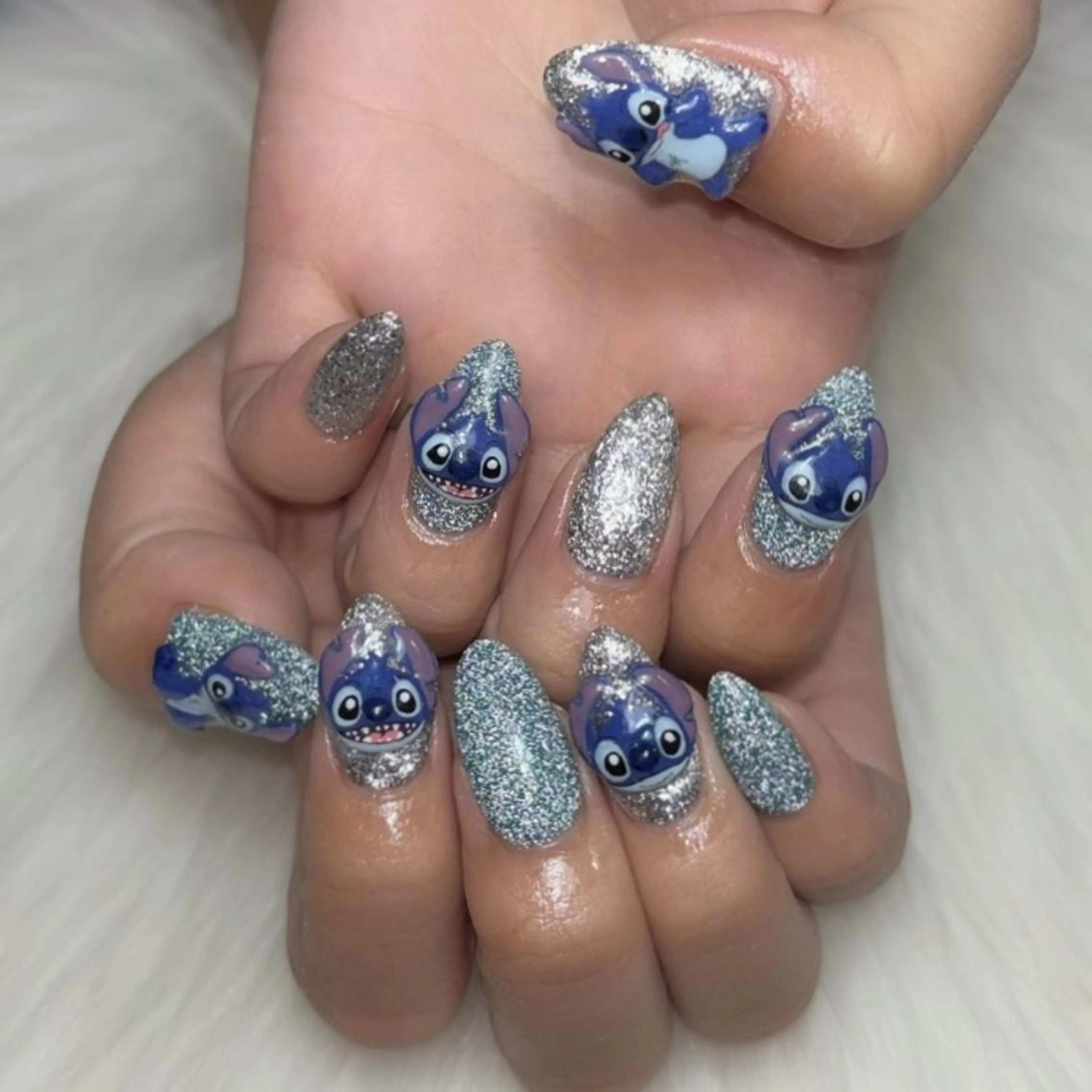 ネイル 南森町rebest 💅nailのネイルデザイン