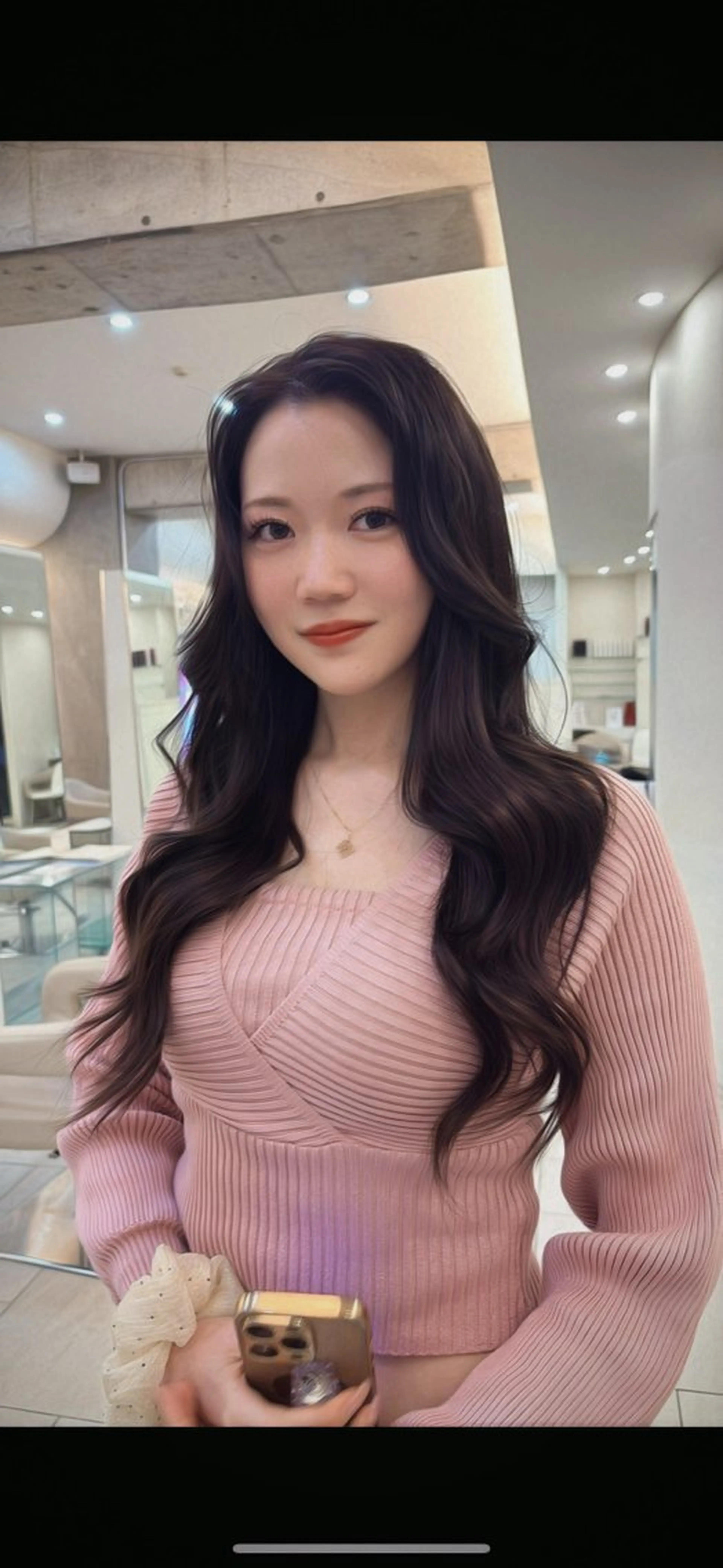 ロング 透け感カラー 顔周り/neneのヘアスタイル