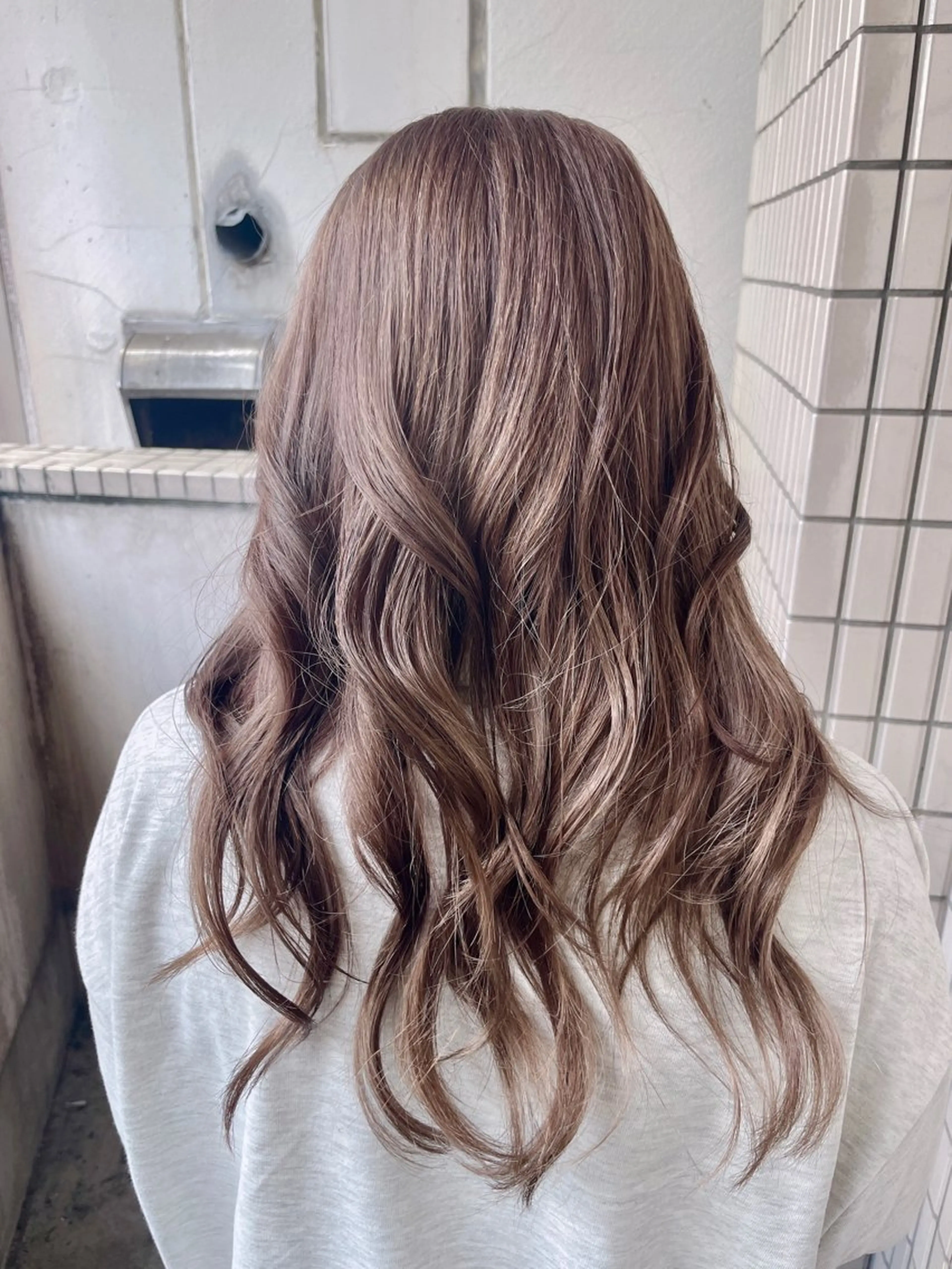 ロング ヘアカラー Matina hair所属・原 千景のヘアスタイル